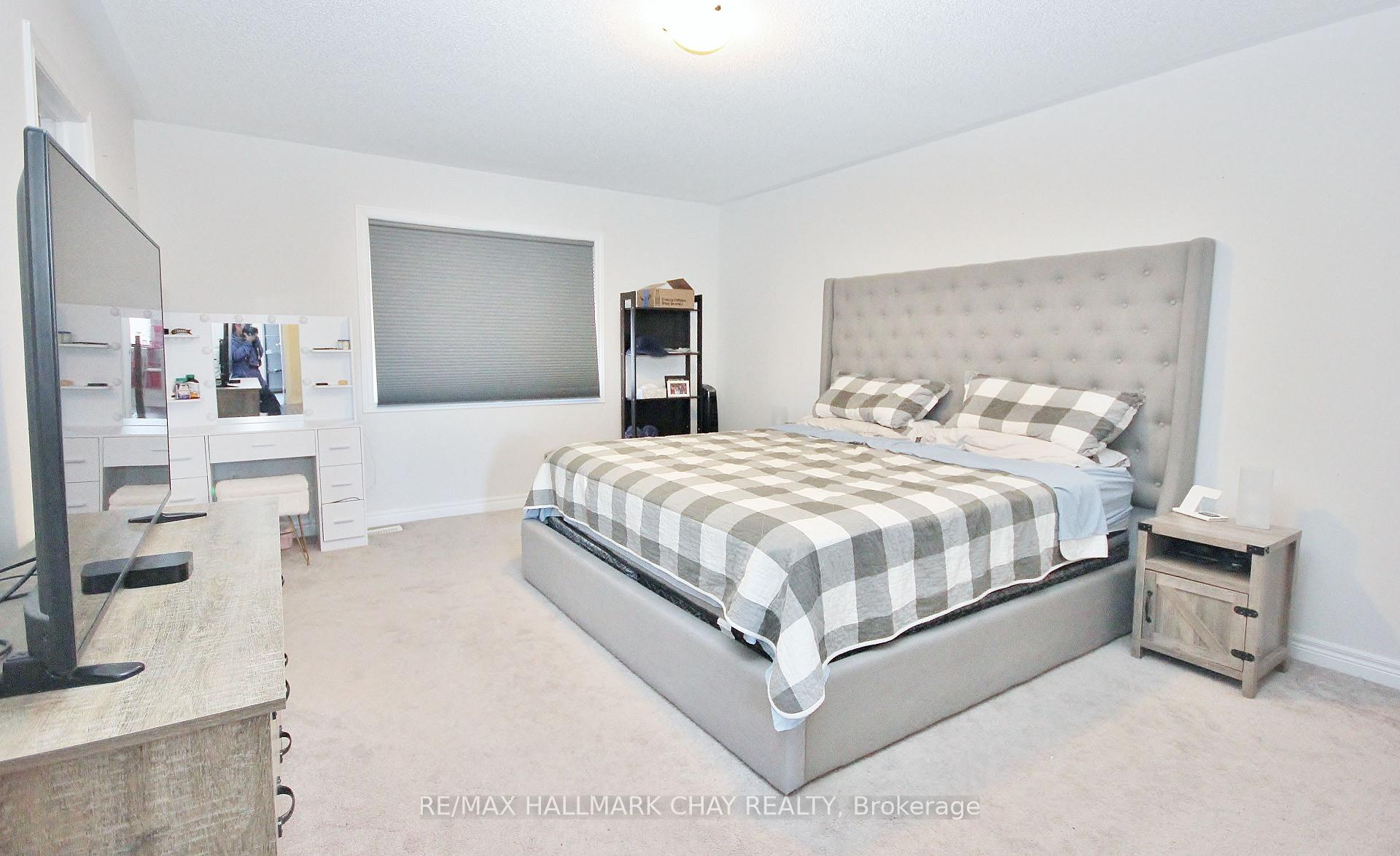 Photo 10 of 1319 Lawson Street, Innisfil, Alcona — HOMEH