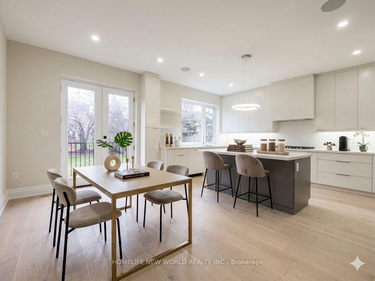Photo 4 of 150 Viewmount Avenue, Toronto, Englemount-Lawrence — HOMEH