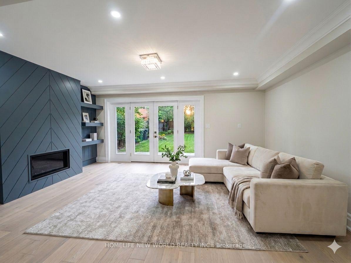 Photo 6 of 150 Viewmount Avenue, Toronto, Englemount-Lawrence — HOMEH