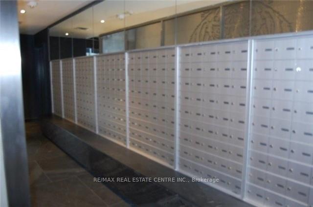 Photo 3 of Unit 3302, 28 Wellesley Street, Toronto, Church-Yonge Corridor — HOMEH