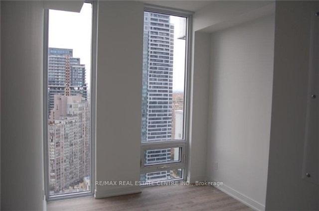 Photo 9 of Unit 3302, 28 Wellesley Street, Toronto, Church-Yonge Corridor — HOMEH