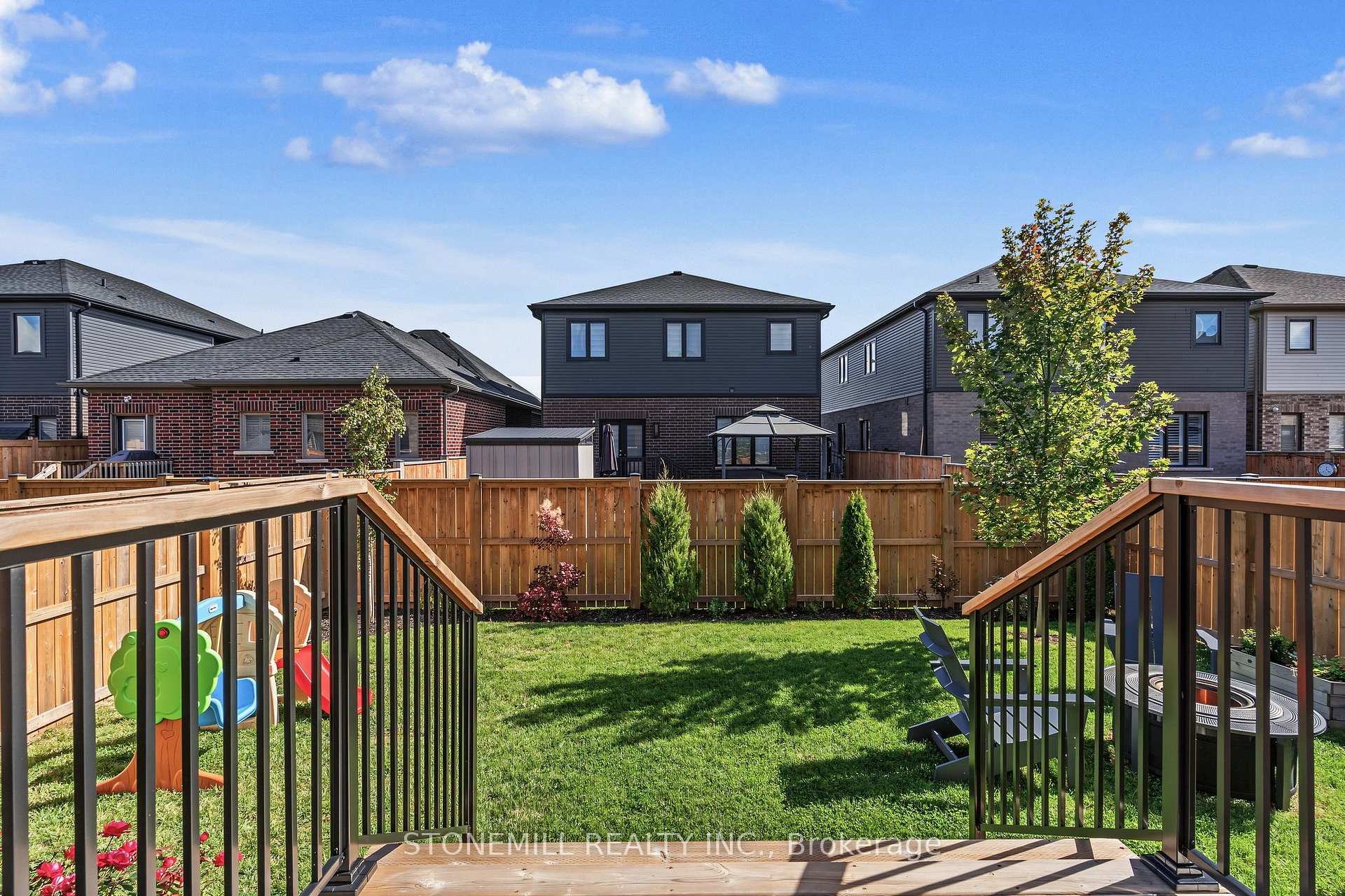 Photo 36 of 226 Midland Place, Welland, Hwy 406/Welland — HOMEH