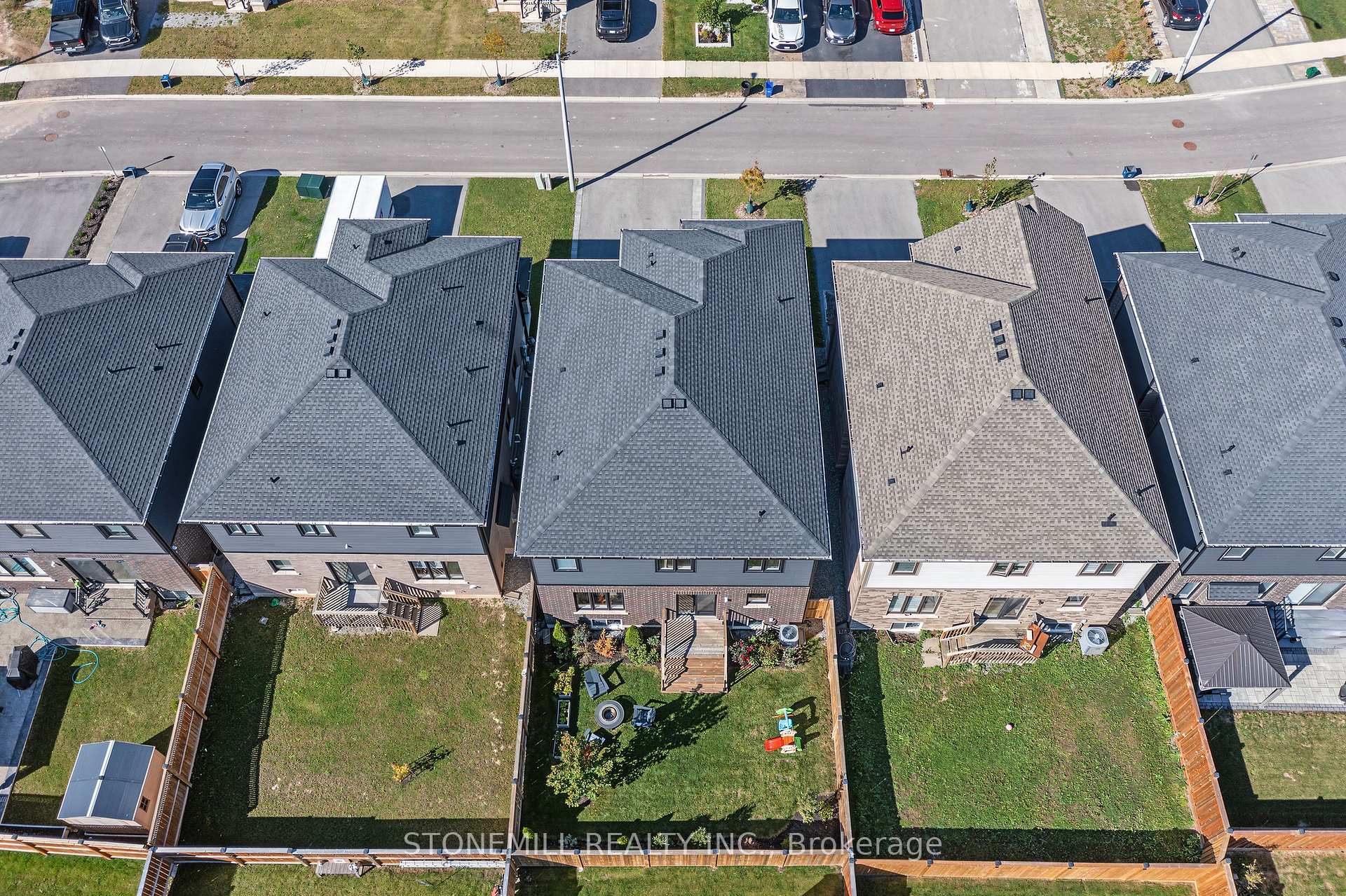 Photo 45 of 226 Midland Place, Welland, Hwy 406/Welland — HOMEH