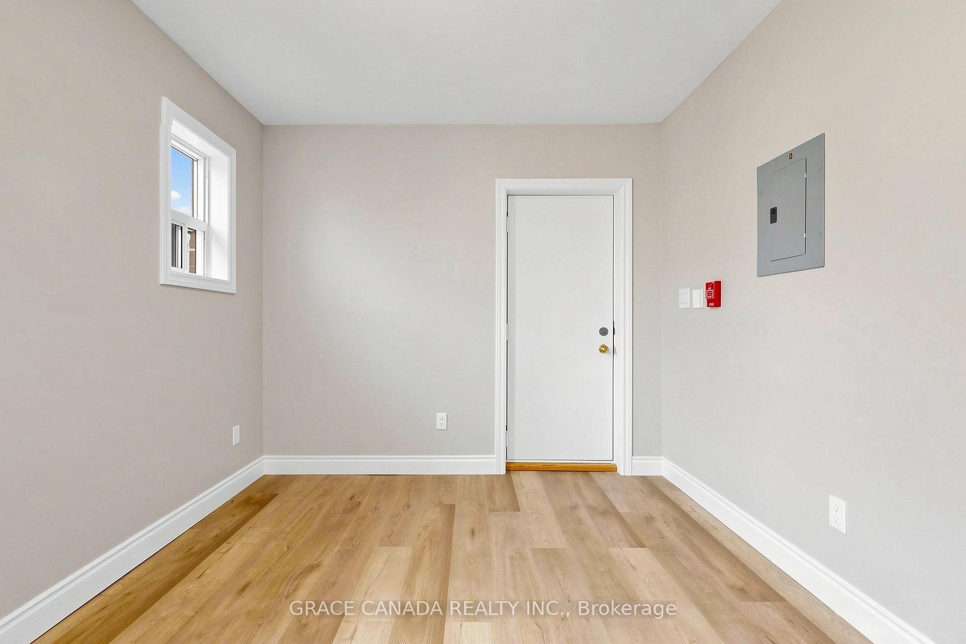 Photo 17 of Unit Unit 8, 71 Sanford Avenue S, Hamilton, St. Clair — HOMEH