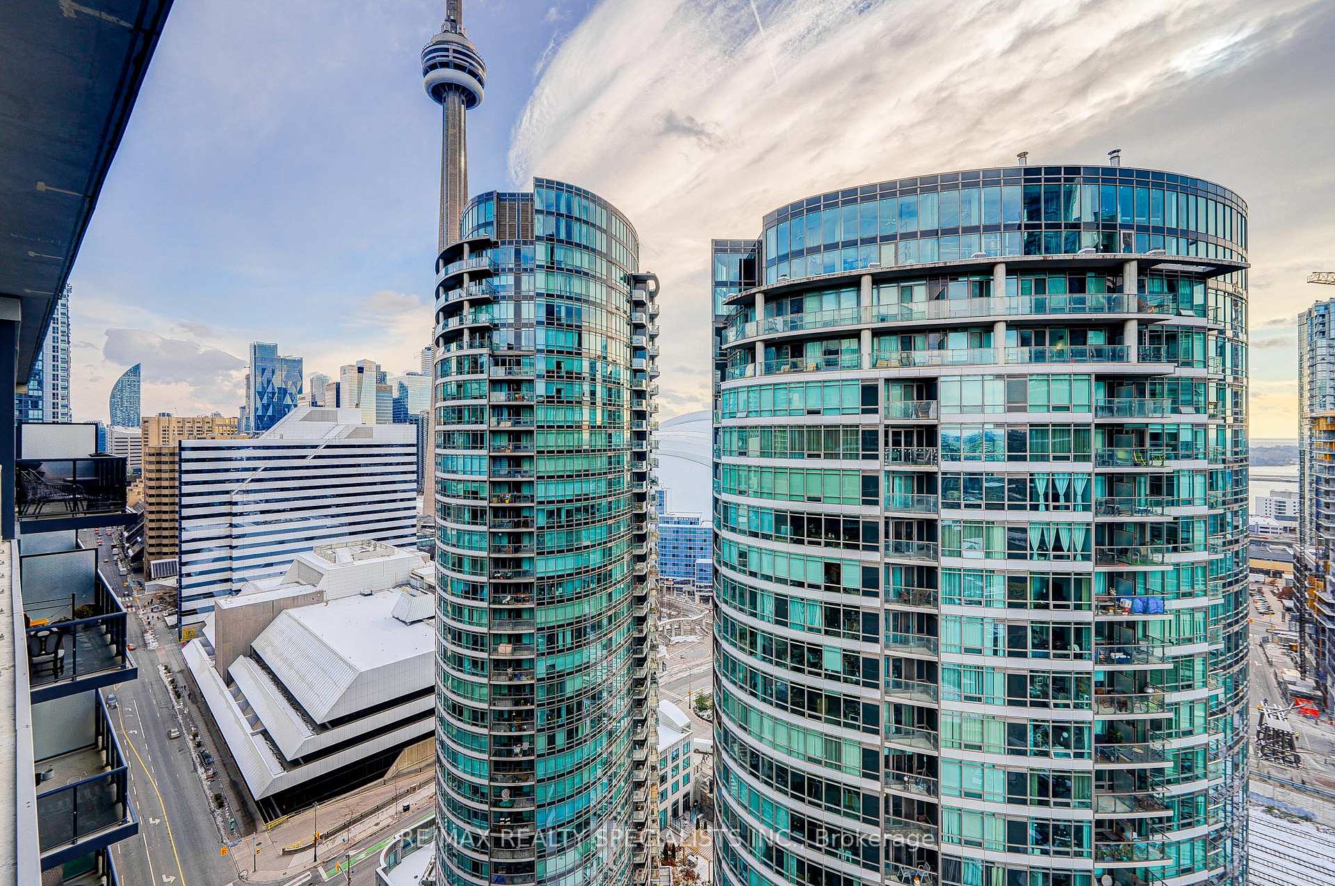 Photo 1 of Unit 2305, 352 Front Street, Toronto, Waterfront Communities — HOMEH