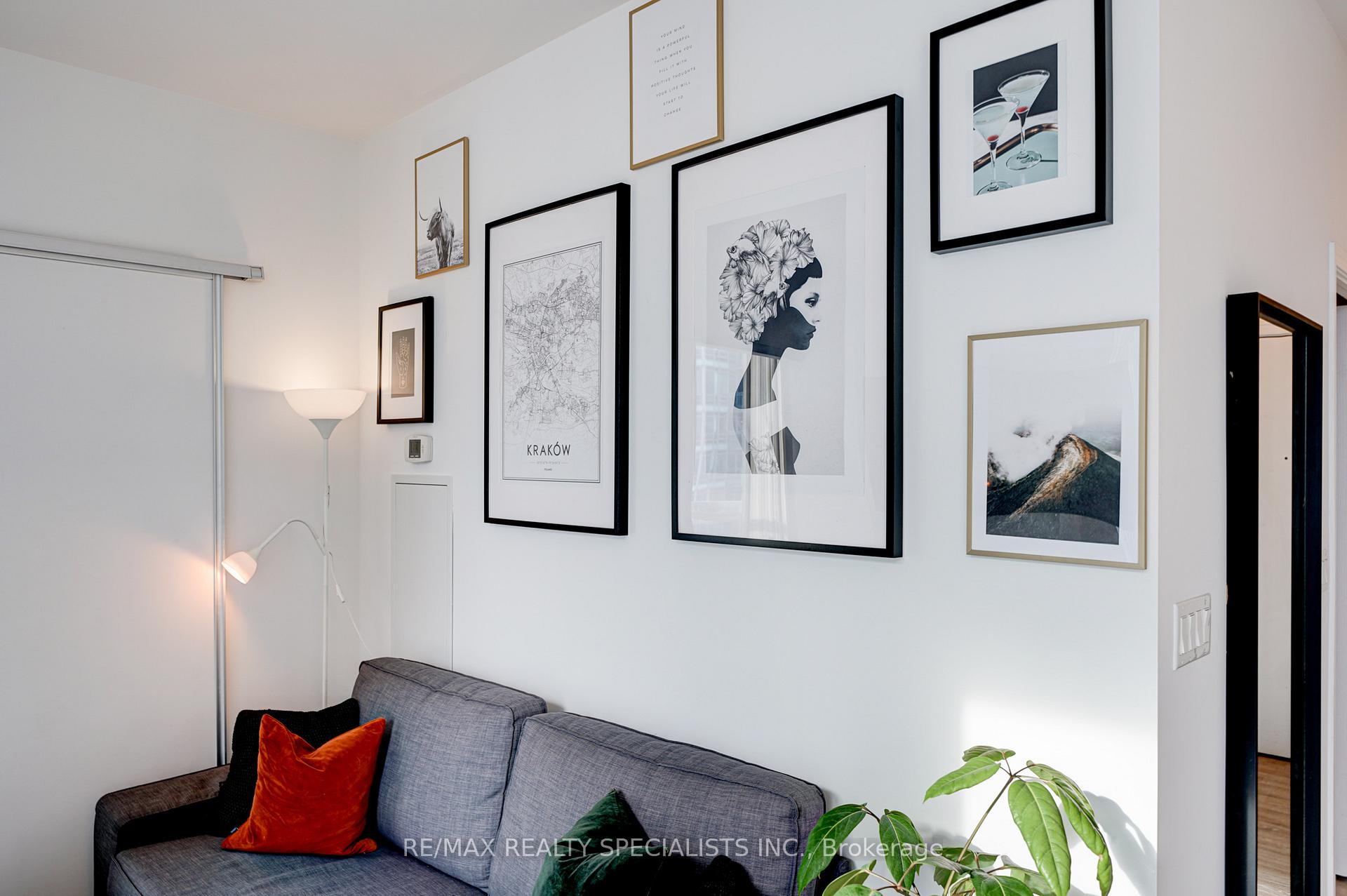 Photo 8 of Unit 2305, 352 Front Street, Toronto, Waterfront Communities — HOMEH