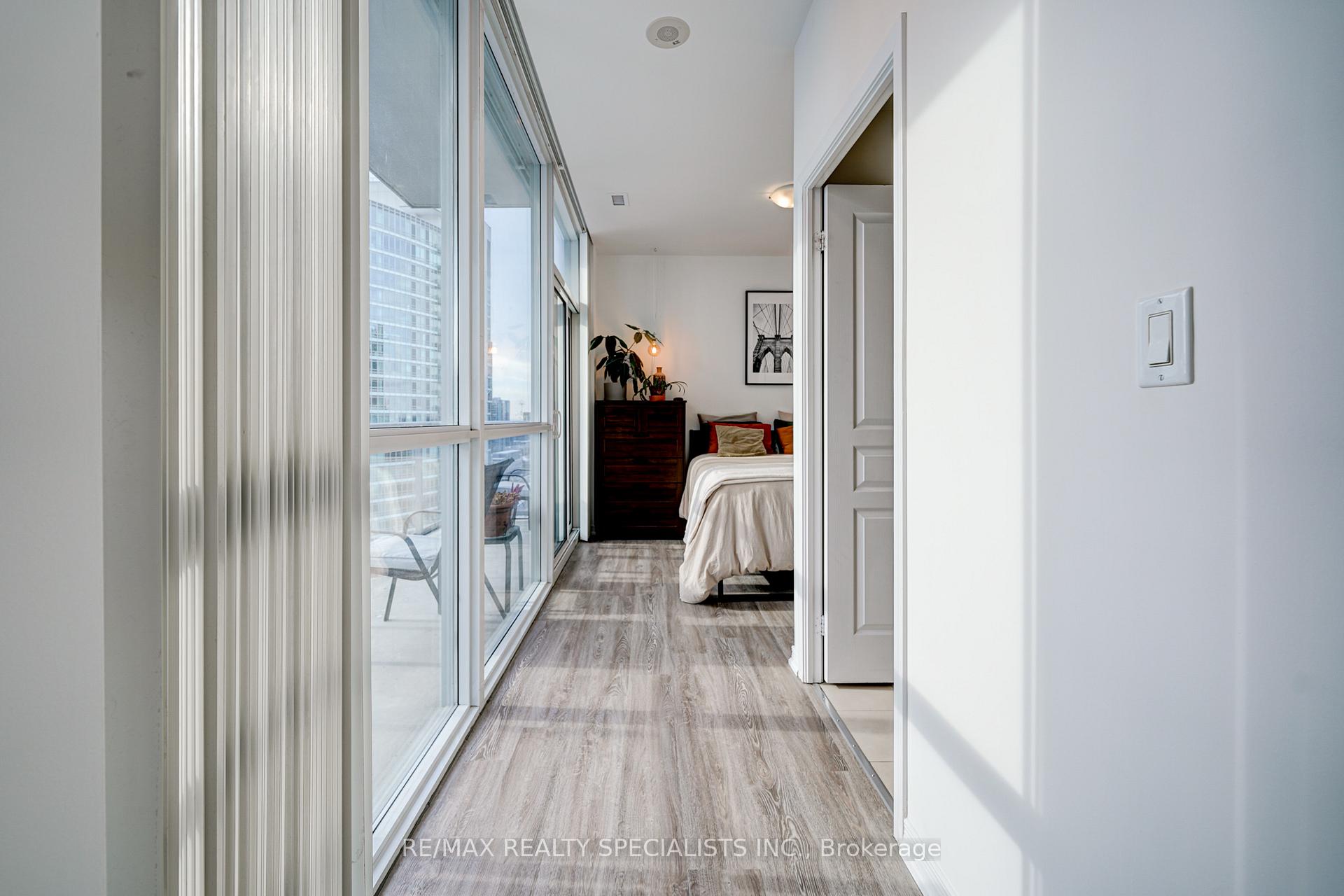 Photo 13 of Unit 2305, 352 Front Street, Toronto, Waterfront Communities — HOMEH