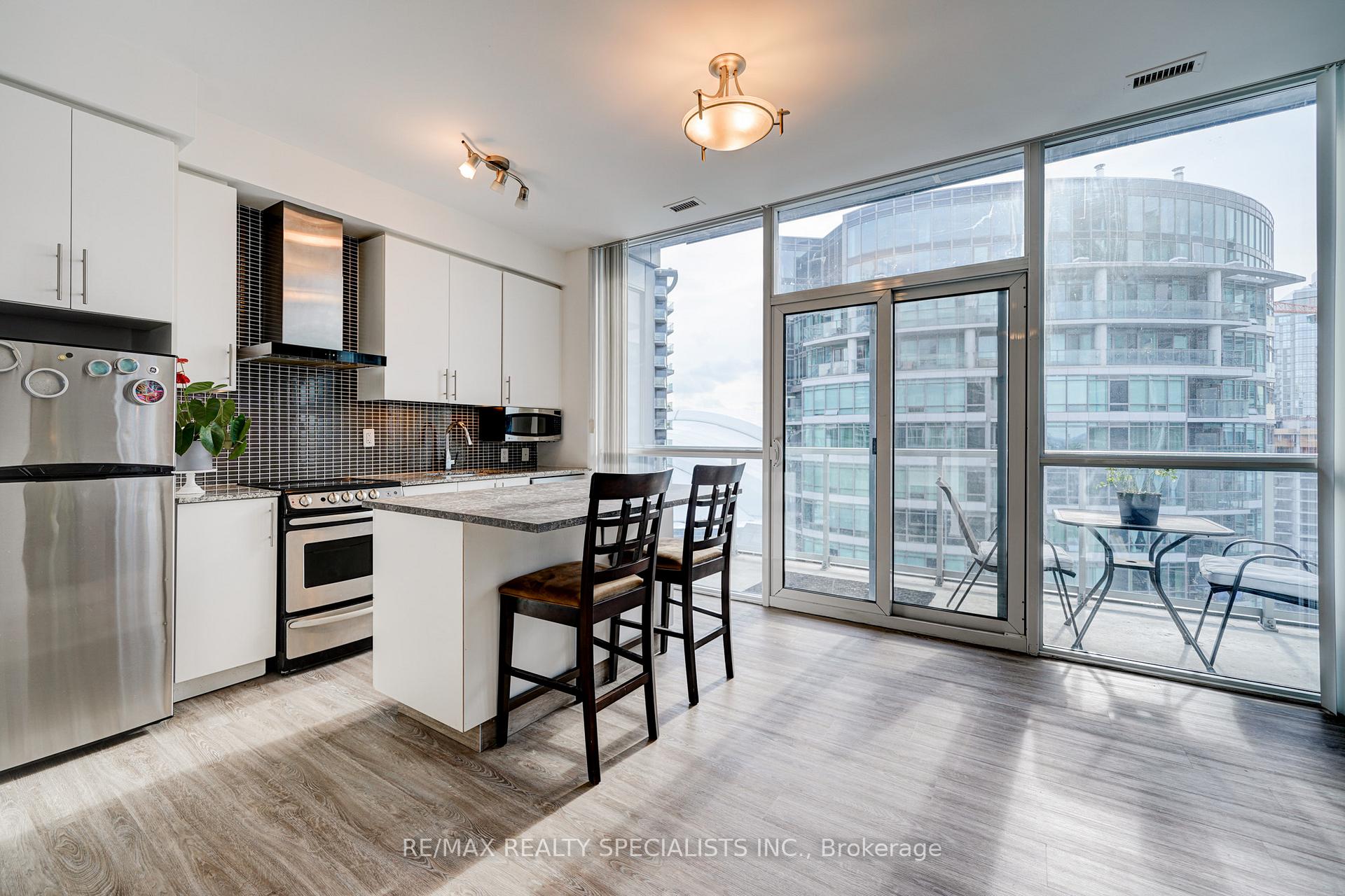 Photo 23 of Unit 2305, 352 Front Street, Toronto, Waterfront Communities — HOMEH