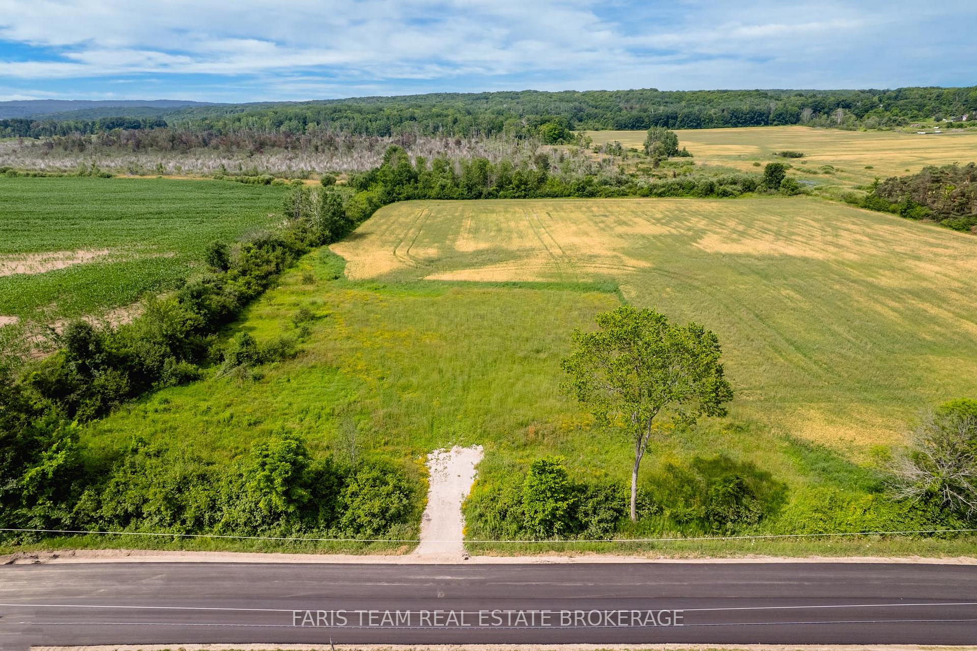 Photo 3 of 570 Curry Road, Penetanguishene — HOMEH