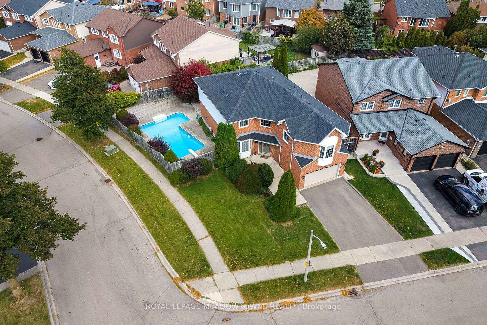Front of 38 Mckillop Court