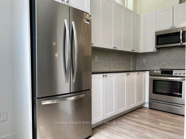 Photo 1 of Unit 903, 100 Gloucester Street W, Toronto, Church-Yonge Corridor — HOMEH
