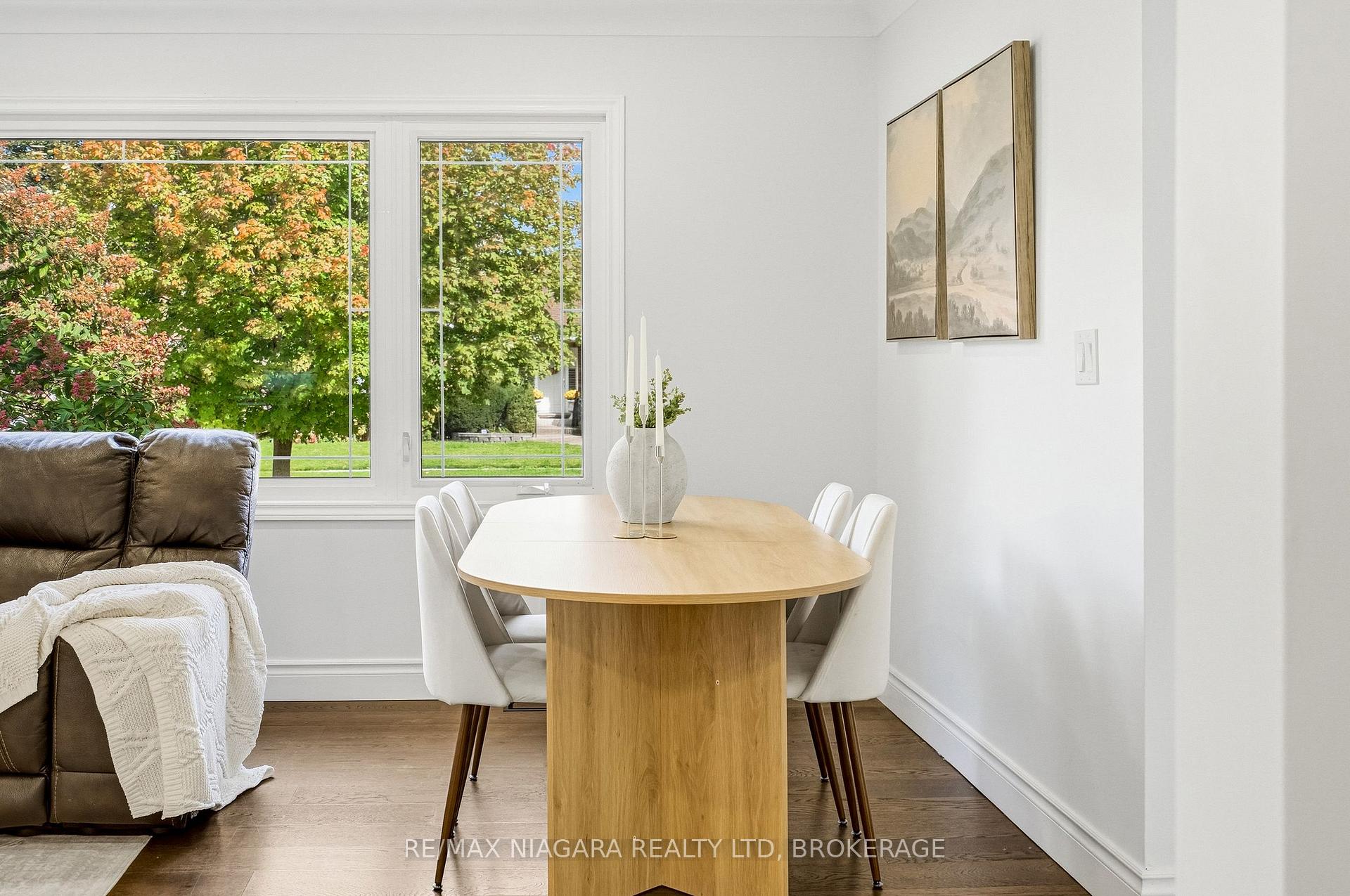 Photo 11 of 6470 Gore Street, Niagara Falls, Stamford — HOMEH