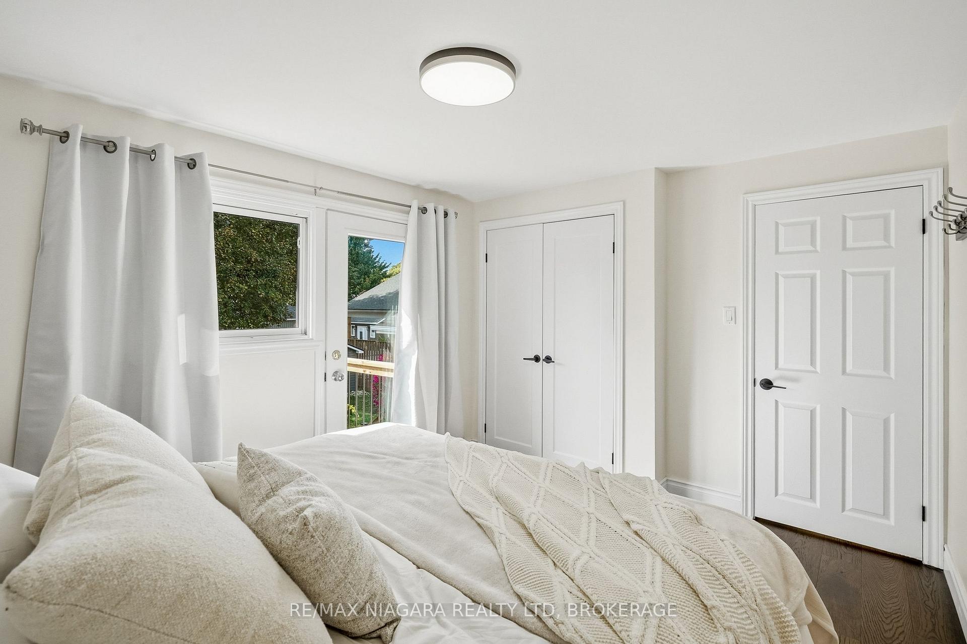 Photo 23 of 6470 Gore Street, Niagara Falls, Stamford — HOMEH