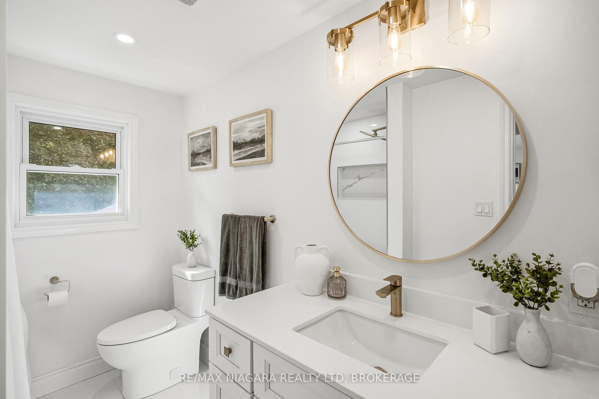 Photo 28 of 6470 Gore Street, Niagara Falls, Stamford — HOMEH