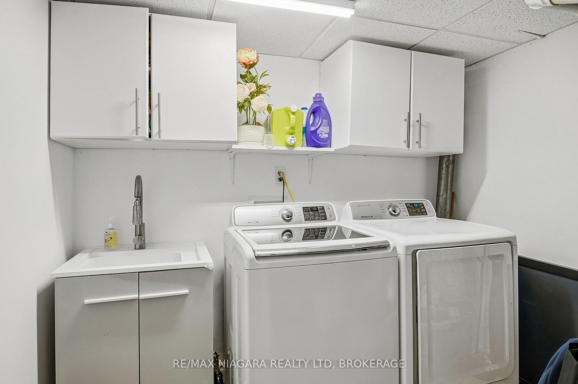 Photo 34 of 6470 Gore Street, Niagara Falls, Stamford — HOMEH
