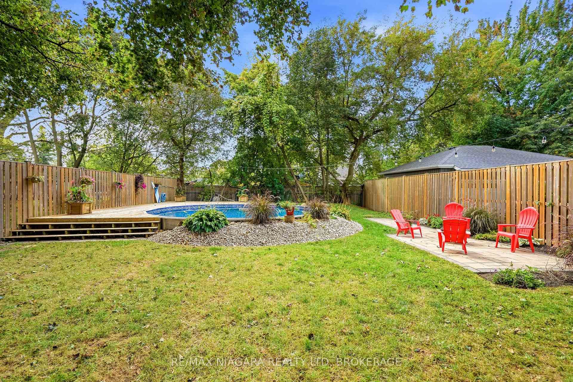 Photo 43 of 6470 Gore Street, Niagara Falls, Stamford — HOMEH