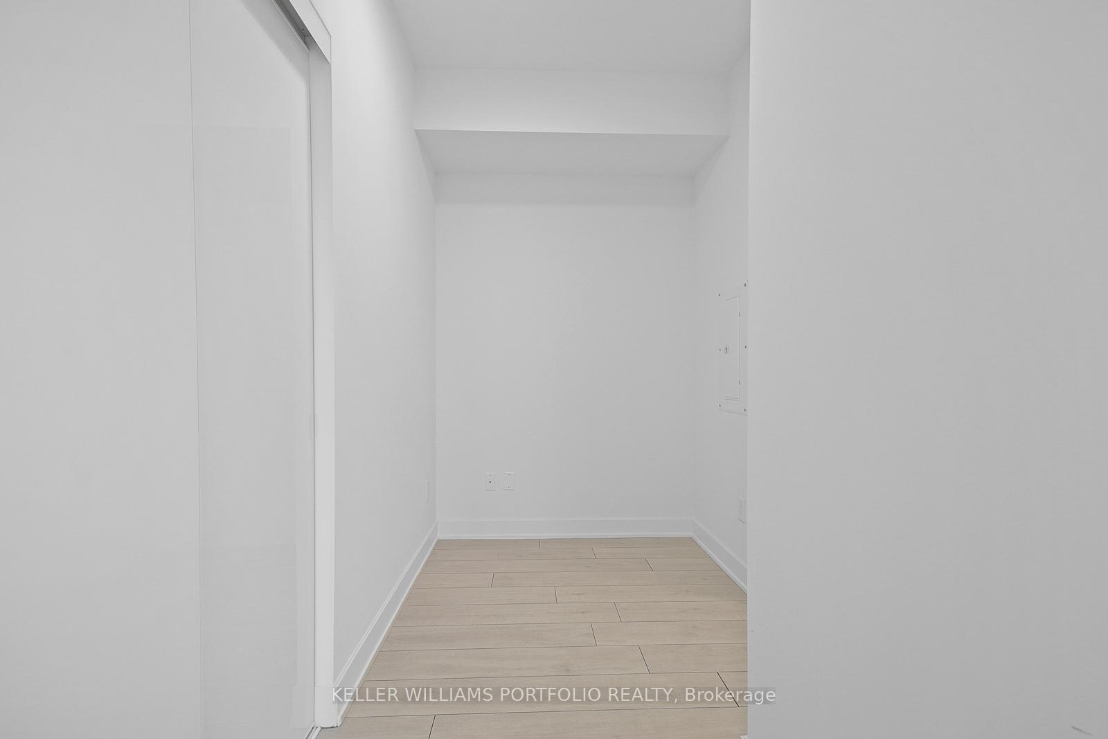 Photo 4 of Unit 2610, 35 Mercer Street, Toronto, Waterfront Communities — HOMEH