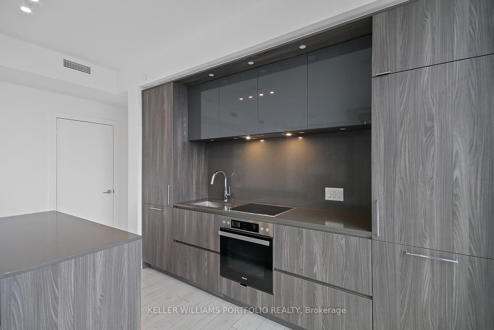 Photo 13 of Unit 2610, 35 Mercer Street, Toronto, Waterfront Communities — HOMEH