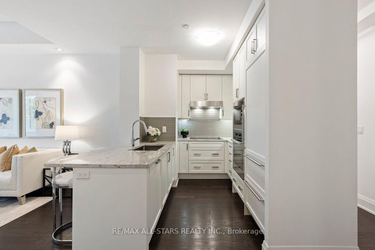 Photo 5 of Unit 219, 20 Fred Varley Drive, Markham, Unionville — HOMEH