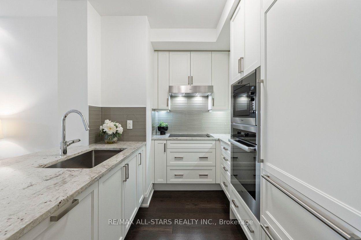 Photo 9 of Unit 219, 20 Fred Varley Drive, Markham, Unionville — HOMEH