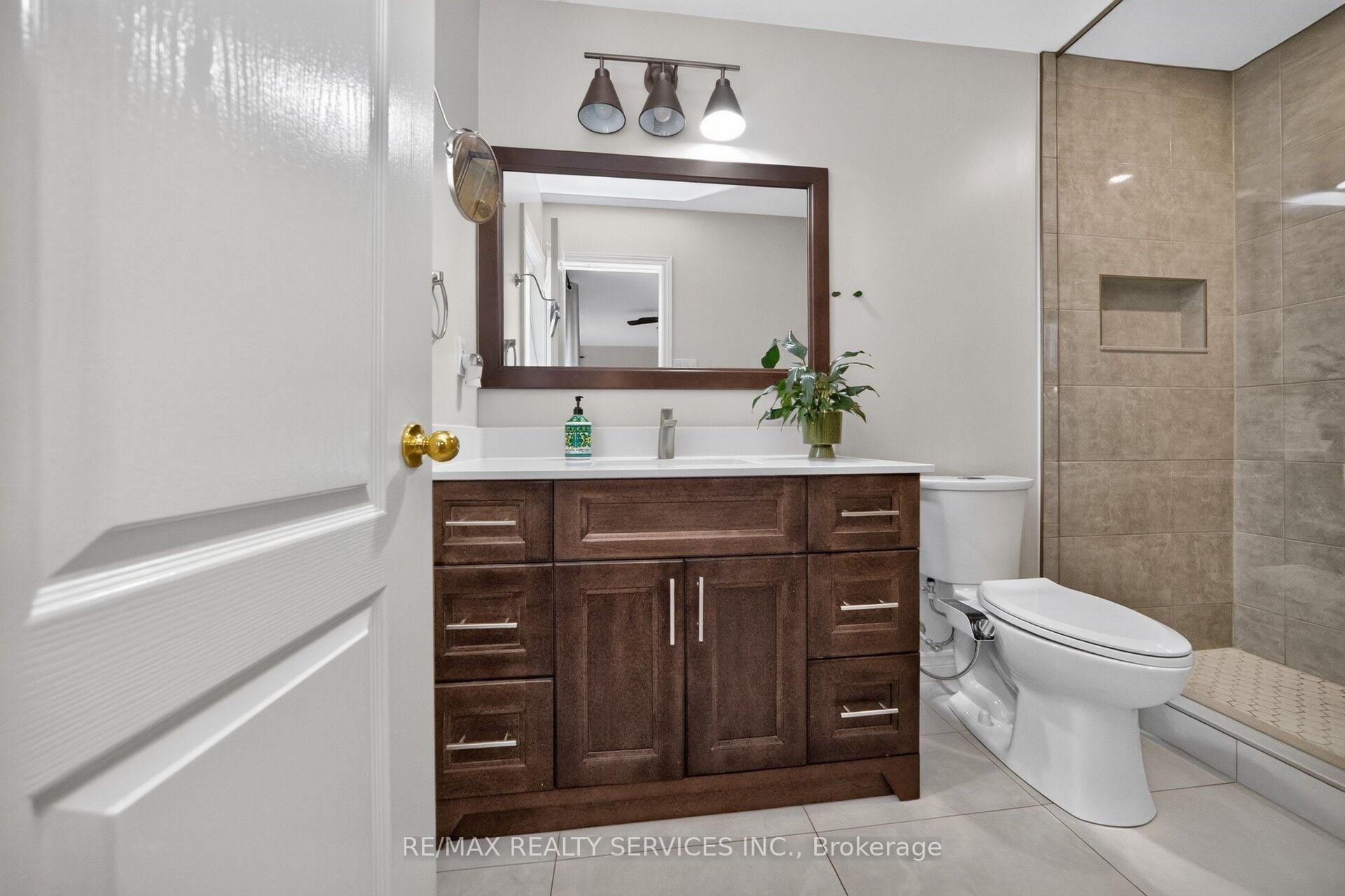 Photo 26 of 26 Peachleaf Crescent S, Brampton, Fletcher's Meadow — HOMEH