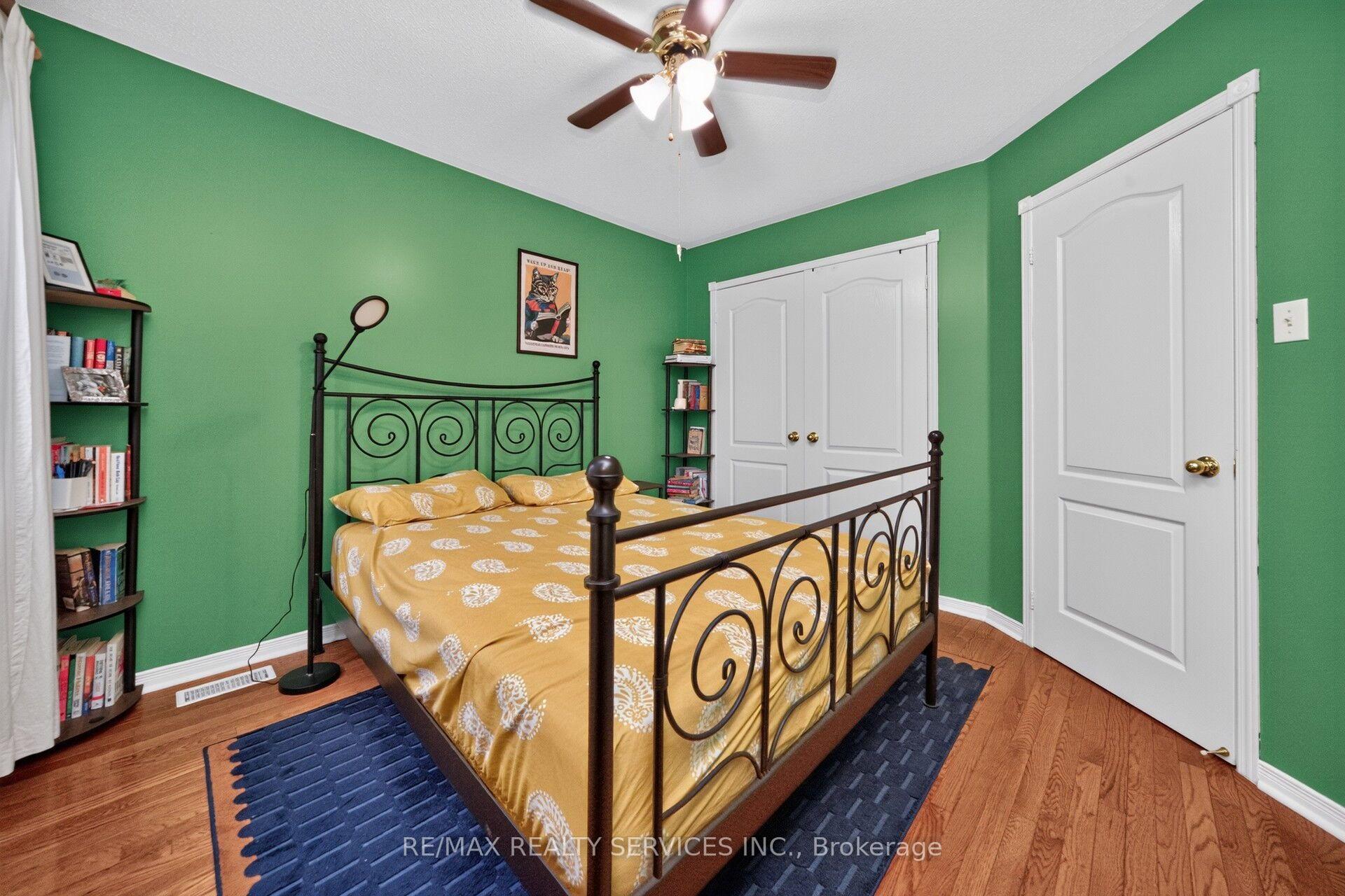 Photo 29 of 26 Peachleaf Crescent S, Brampton, Fletcher's Meadow — HOMEH