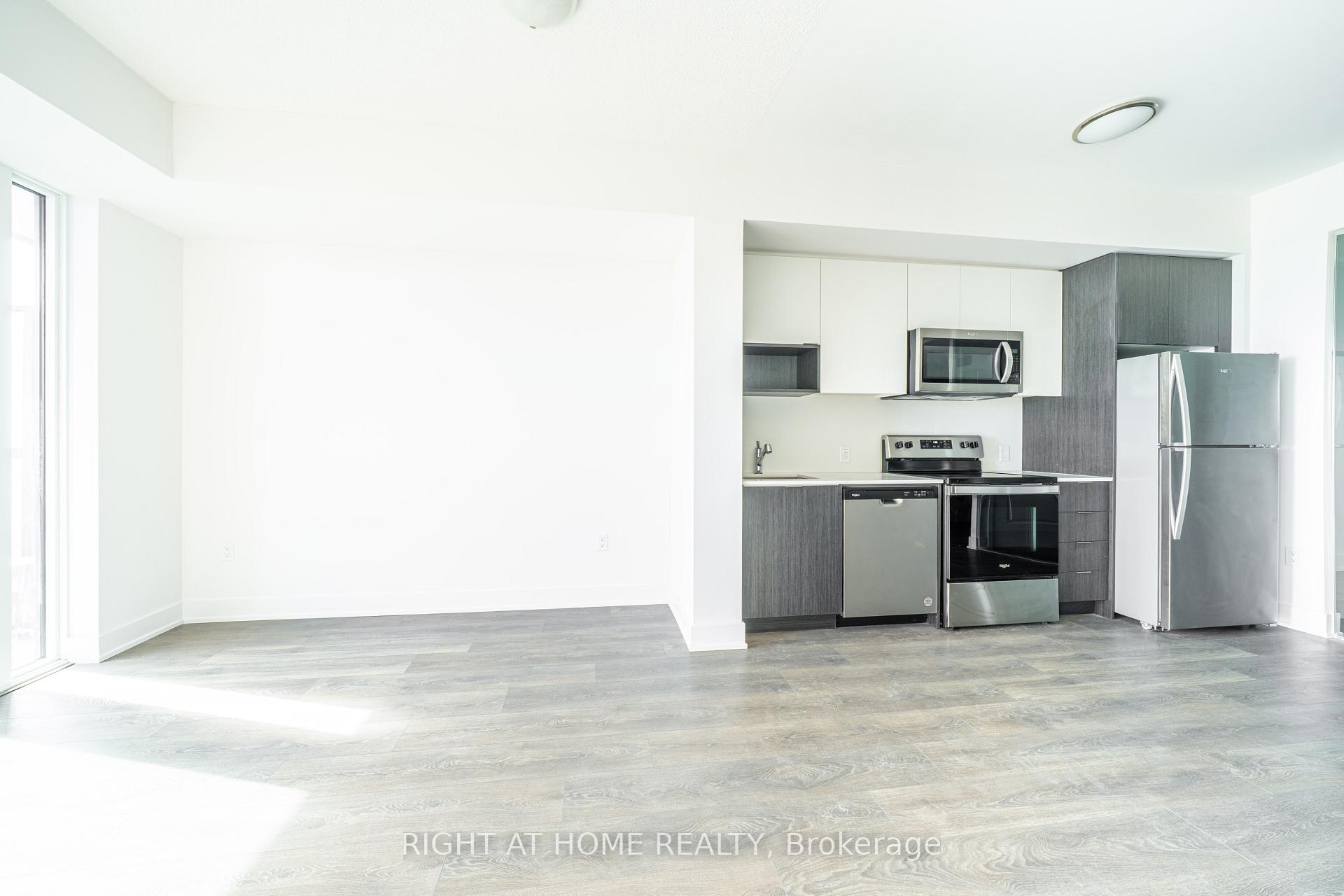 Photo 11 of Unit 1310, 204 Burnhamthorpe Road E, Mississauga, City Centre — HOMEH