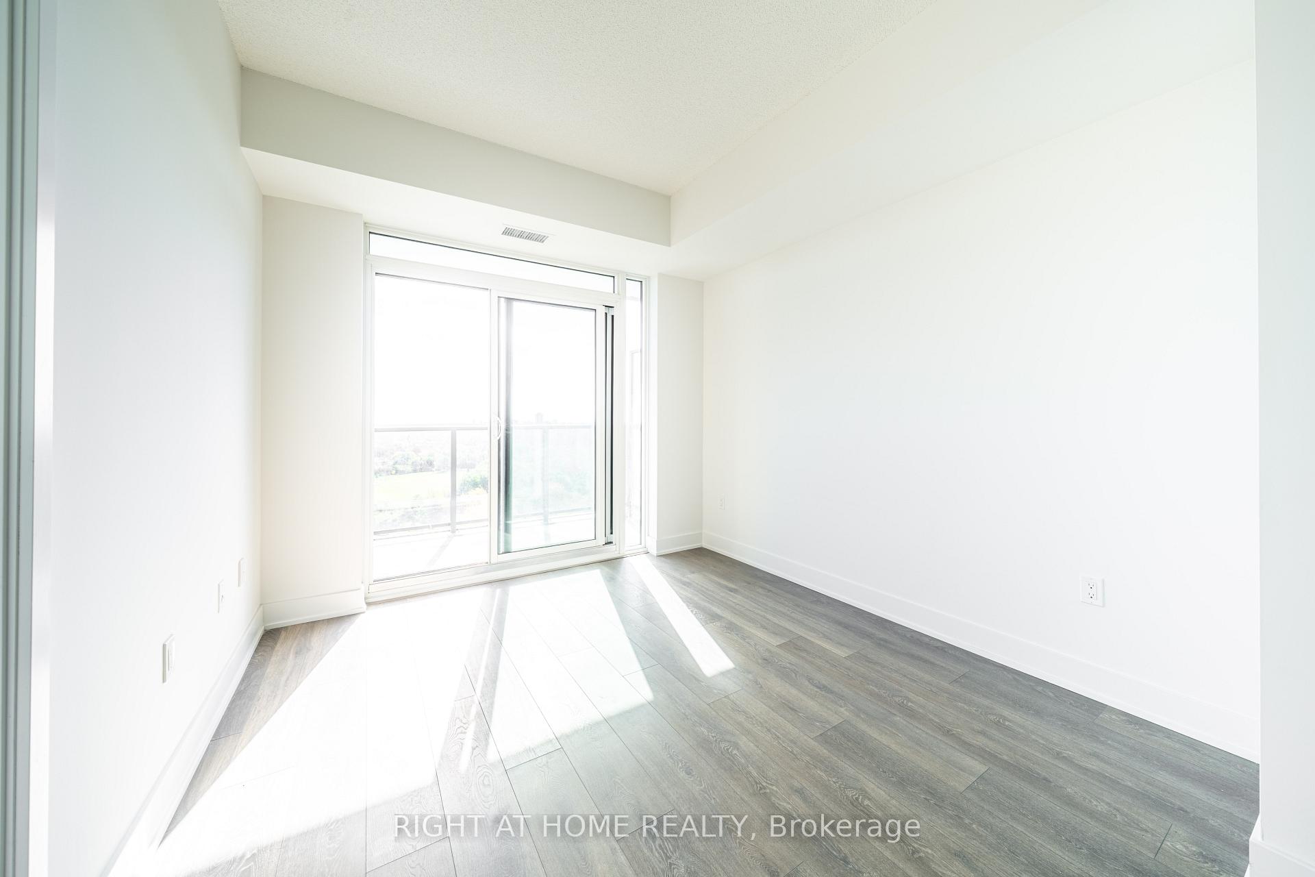 Photo 16 of Unit 1310, 204 Burnhamthorpe Road E, Mississauga, City Centre — HOMEH