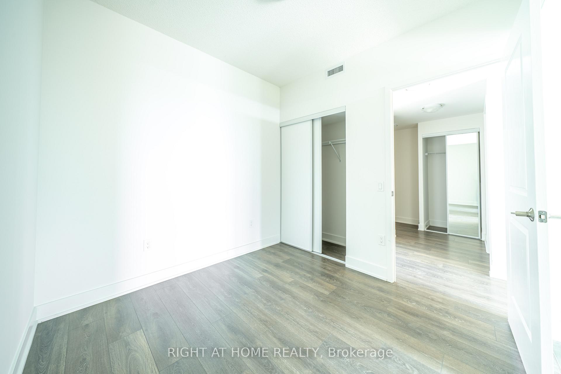 Photo 34 of Unit 1310, 204 Burnhamthorpe Road E, Mississauga, City Centre — HOMEH