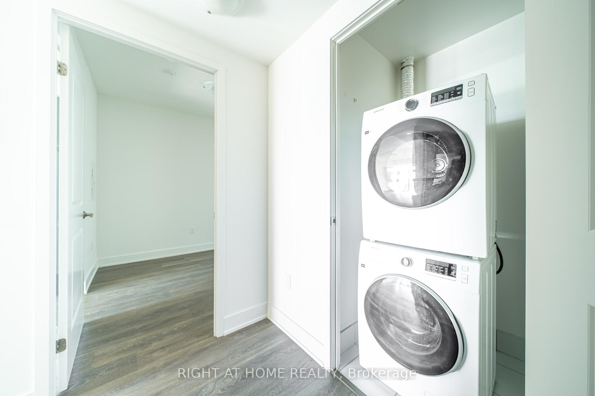 Photo 39 of Unit 1310, 204 Burnhamthorpe Road E, Mississauga, City Centre — HOMEH