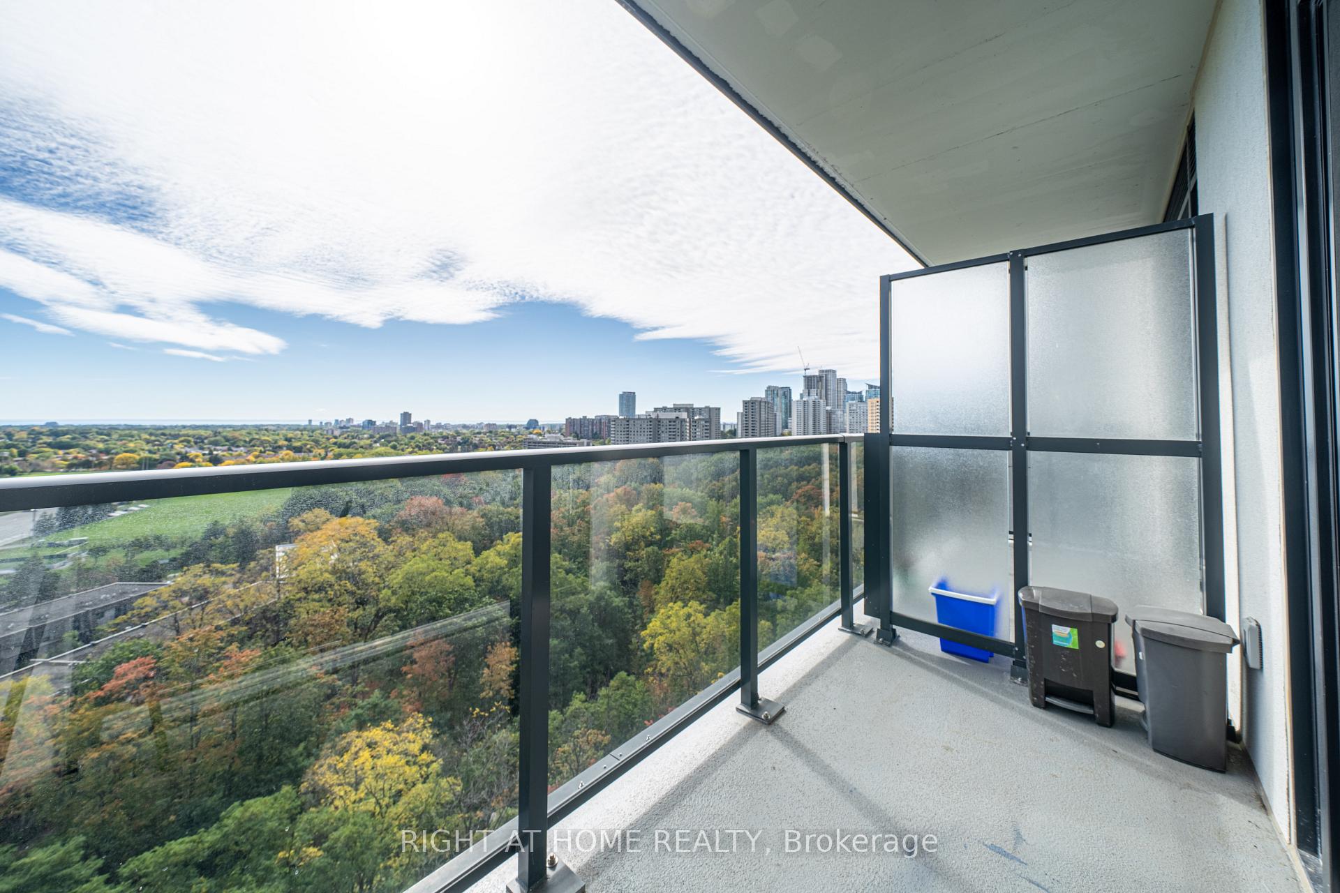 Photo 42 of Unit 1310, 204 Burnhamthorpe Road E, Mississauga, City Centre — HOMEH