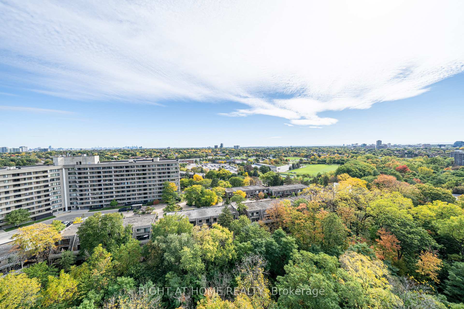 Photo 44 of Unit 1310, 204 Burnhamthorpe Road E, Mississauga, City Centre — HOMEH