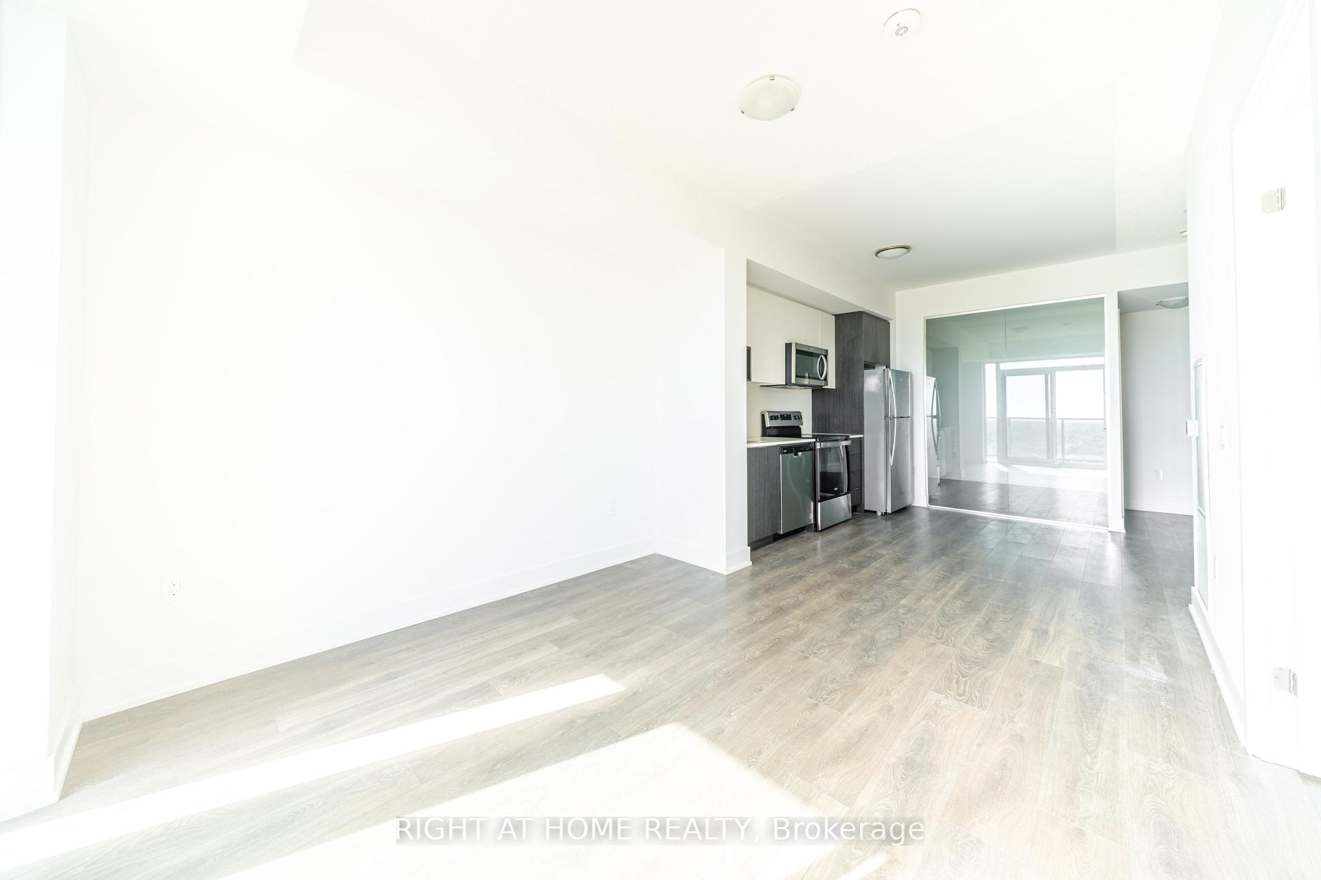 Photo 15 of Unit 1310, 204 Burnhamthorpe Road E, Mississauga, City Centre — HOMEH
