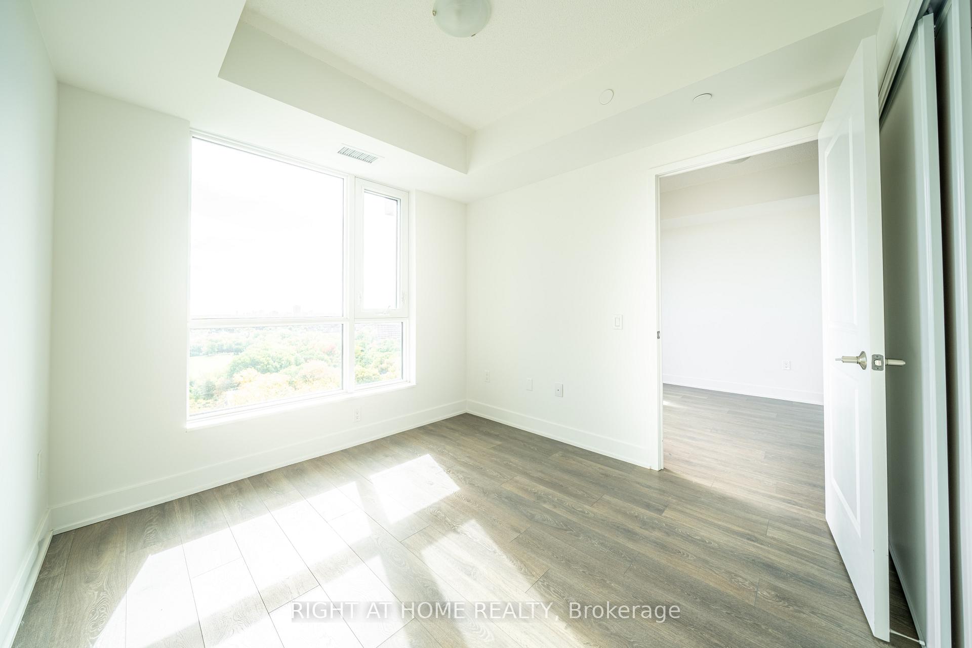 Photo 27 of Unit 1310, 204 Burnhamthorpe Road E, Mississauga, City Centre — HOMEH