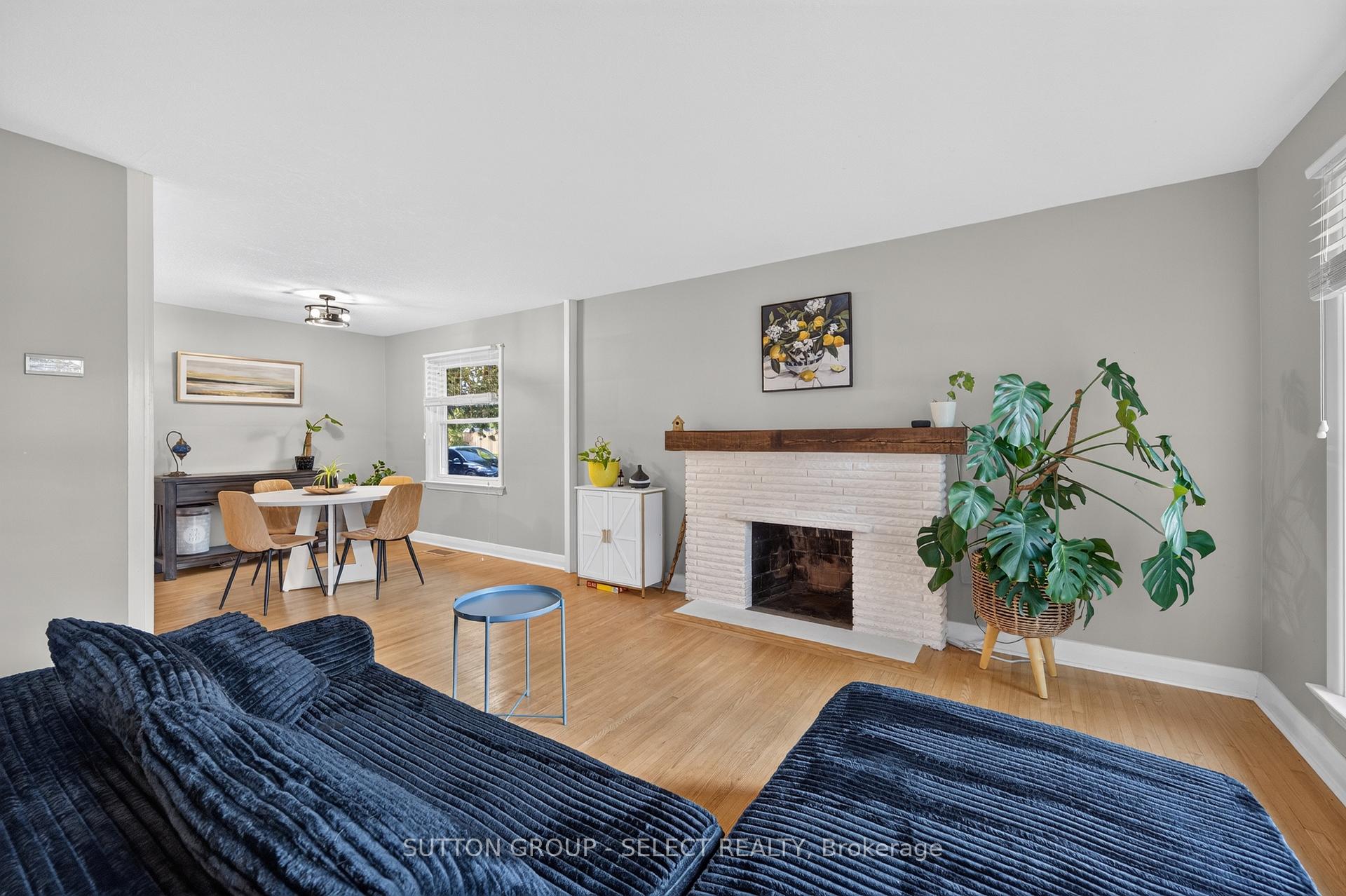 Photo 6 of 305 Stephen Street, London, South B — HOMEH