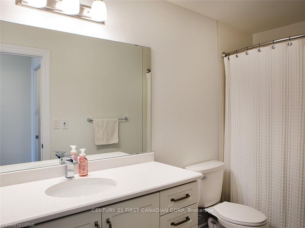 Photo 7 of Unit 1406, 505 Talbot Street, London, East F — HOMEH
