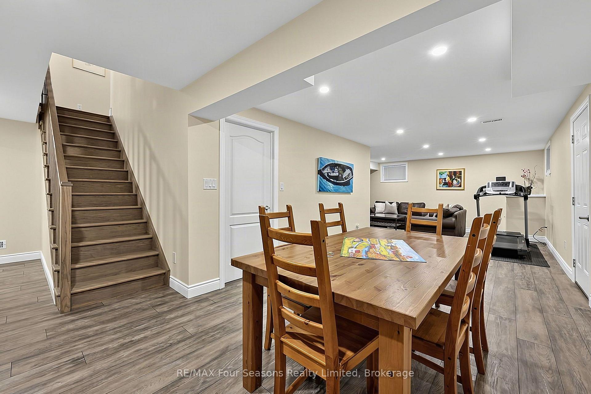 Photo 21 of 2 Shipyard Lane, Collingwood — HOMEH