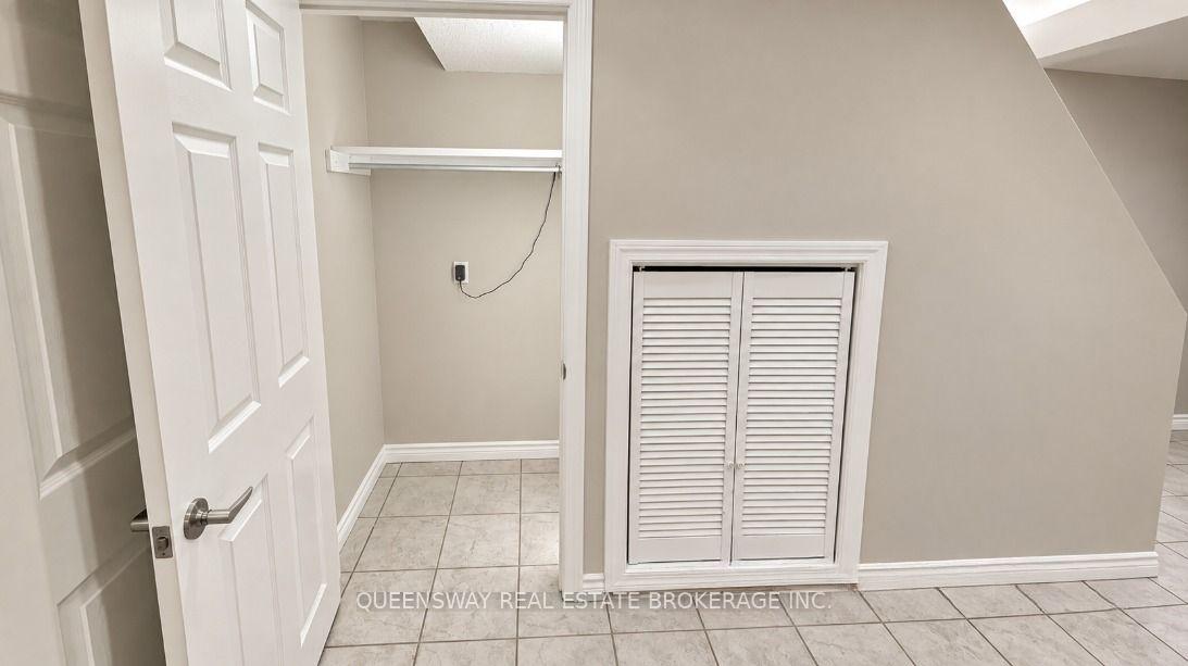 Photo 9 of 147 Bonham Boulevard, Mississauga, Streetsville — HOMEH