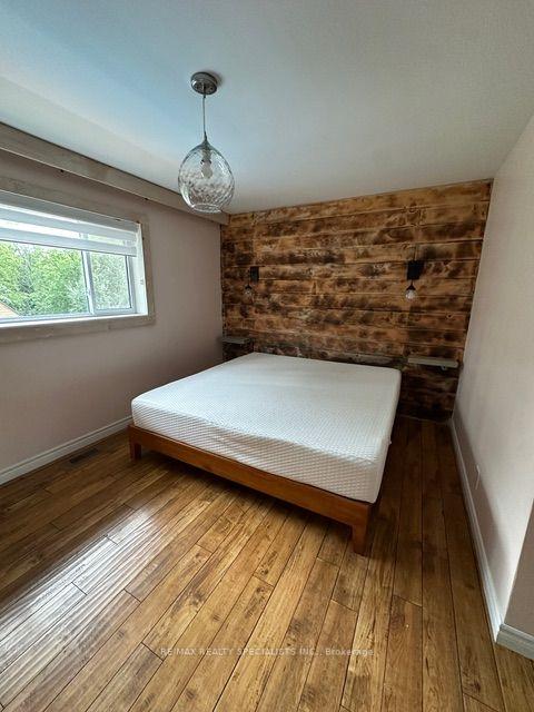 Photo 8 of Unit UPPER, 189 Little Avenue, Barrie, Allandale Heights — HOMEH