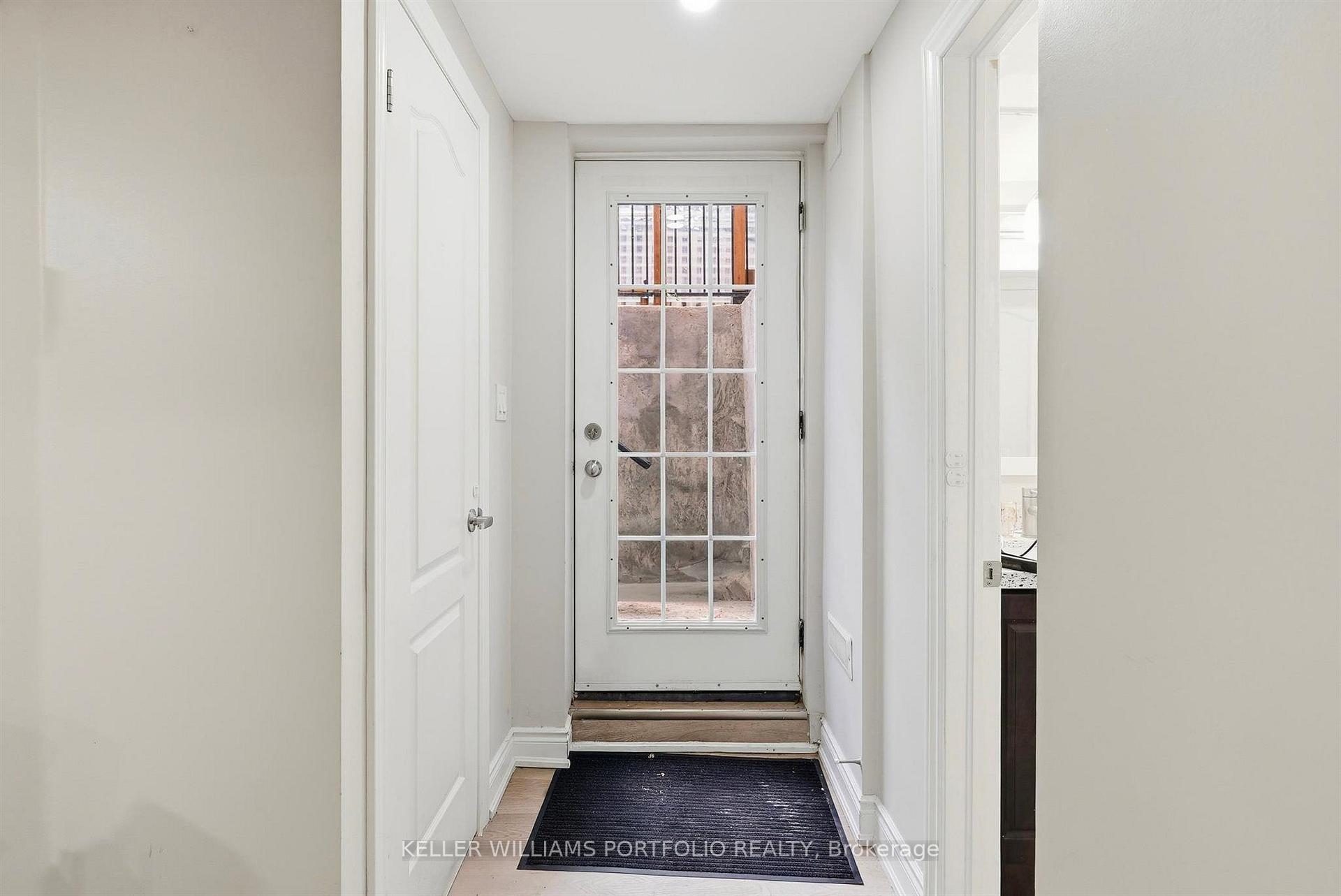 Photo 5 of Unit Bsmt, 3067 Ilomar Court, Mississauga, Meadowvale — HOMEH