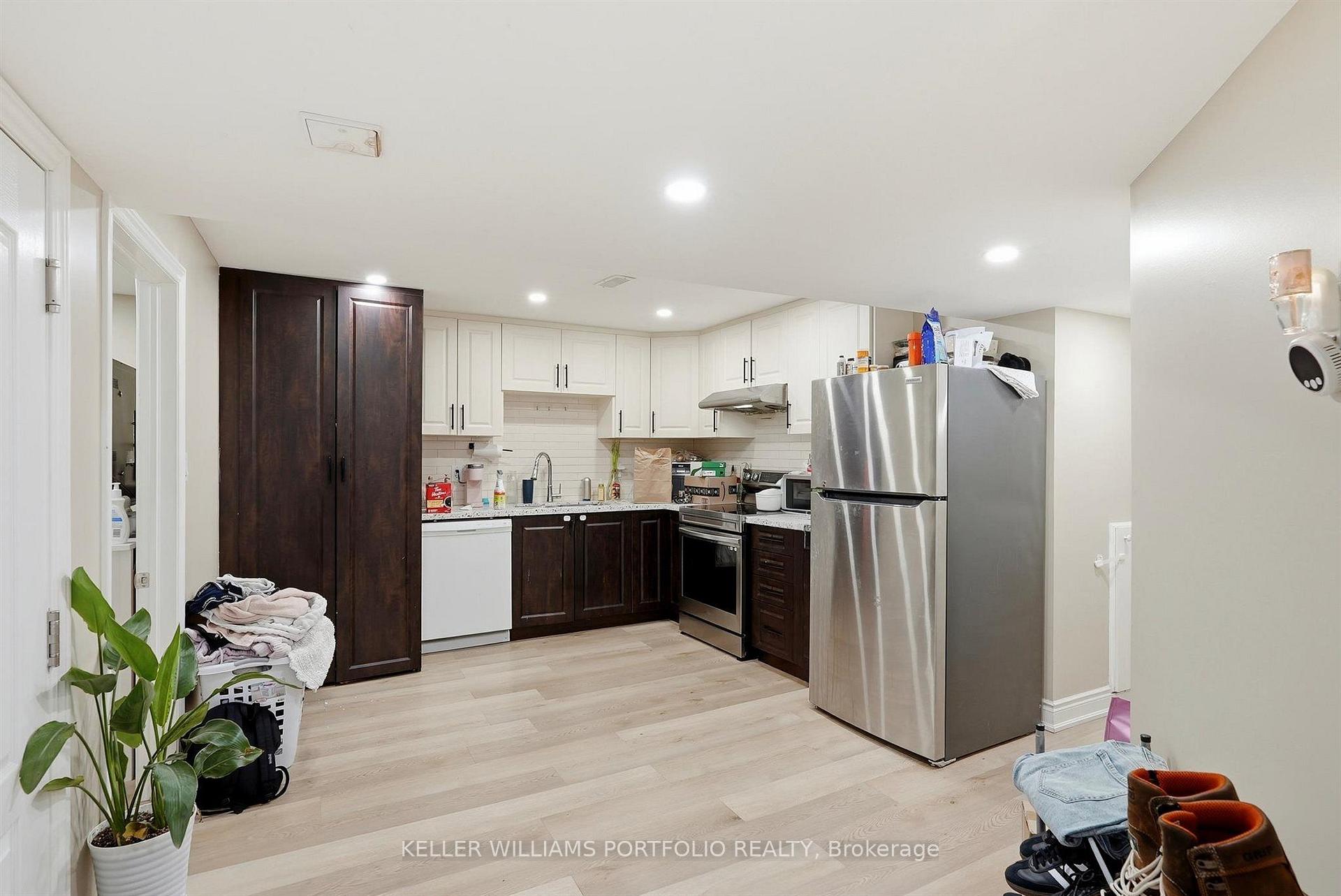 Photo 8 of Unit Bsmt, 3067 Ilomar Court, Mississauga, Meadowvale — HOMEH