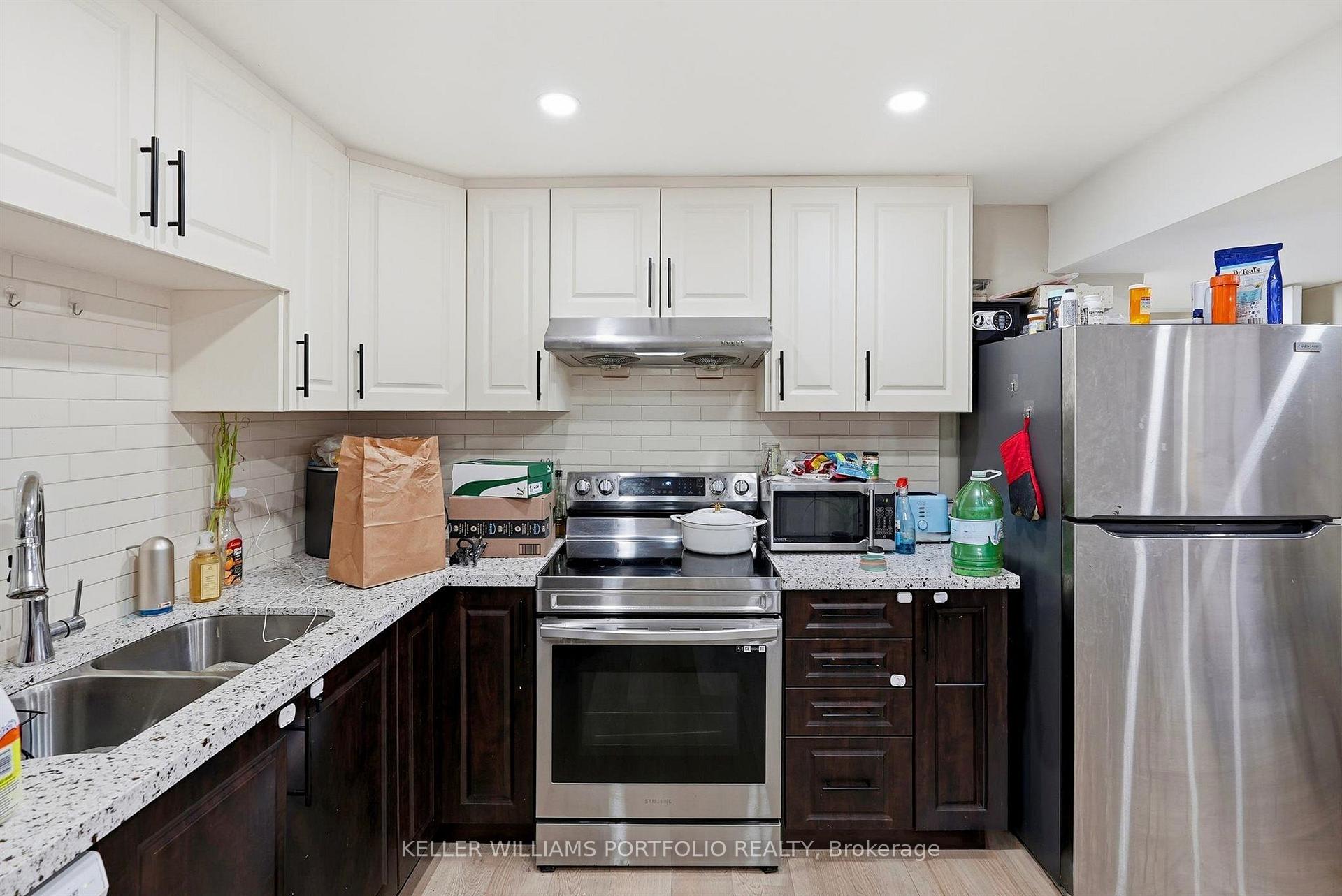 Photo 10 of Unit Bsmt, 3067 Ilomar Court, Mississauga, Meadowvale — HOMEH