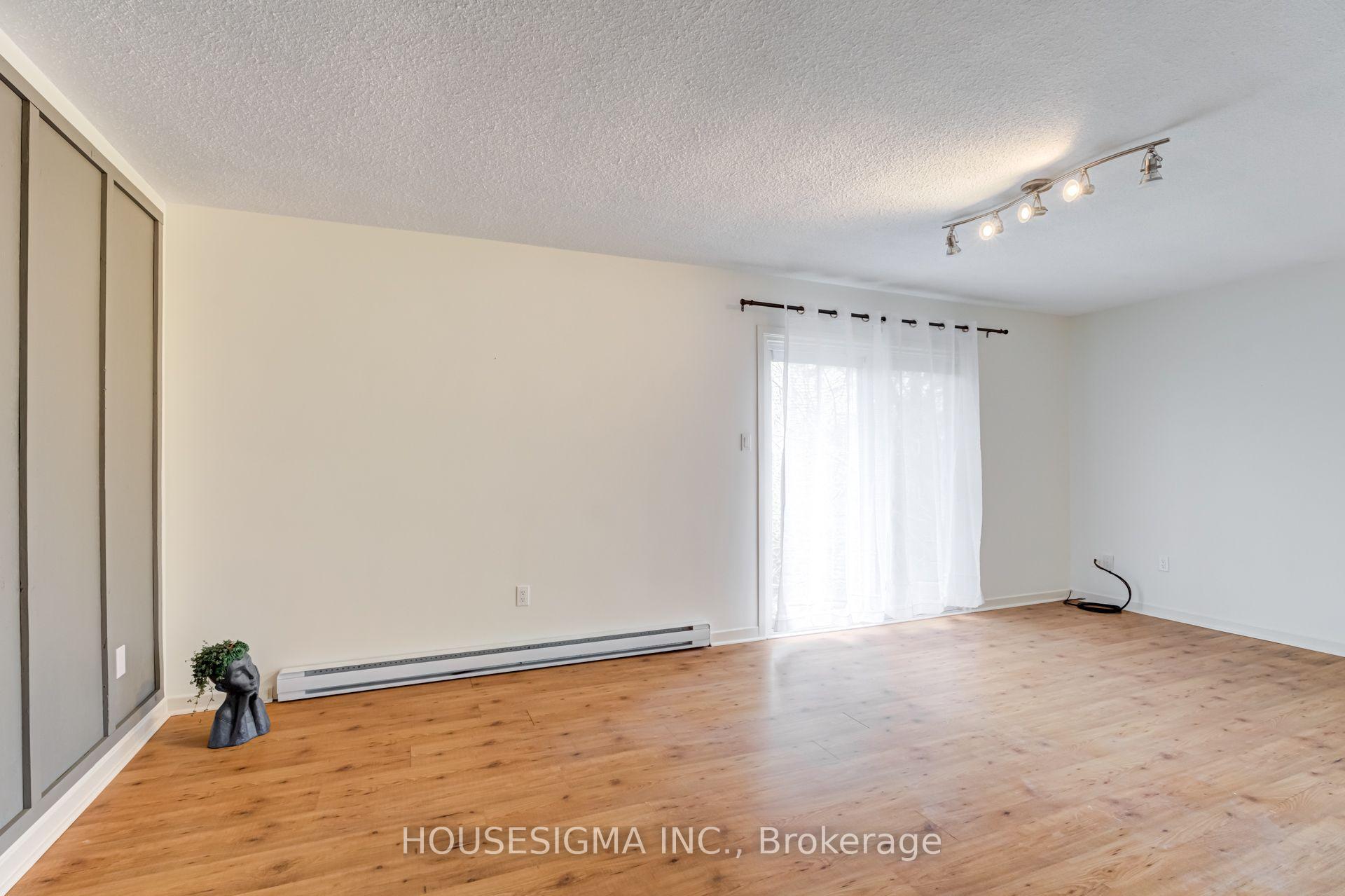 Photo 8 of Unit Loft, 22 Drury Lane, Barrie, Codrington — HOMEH