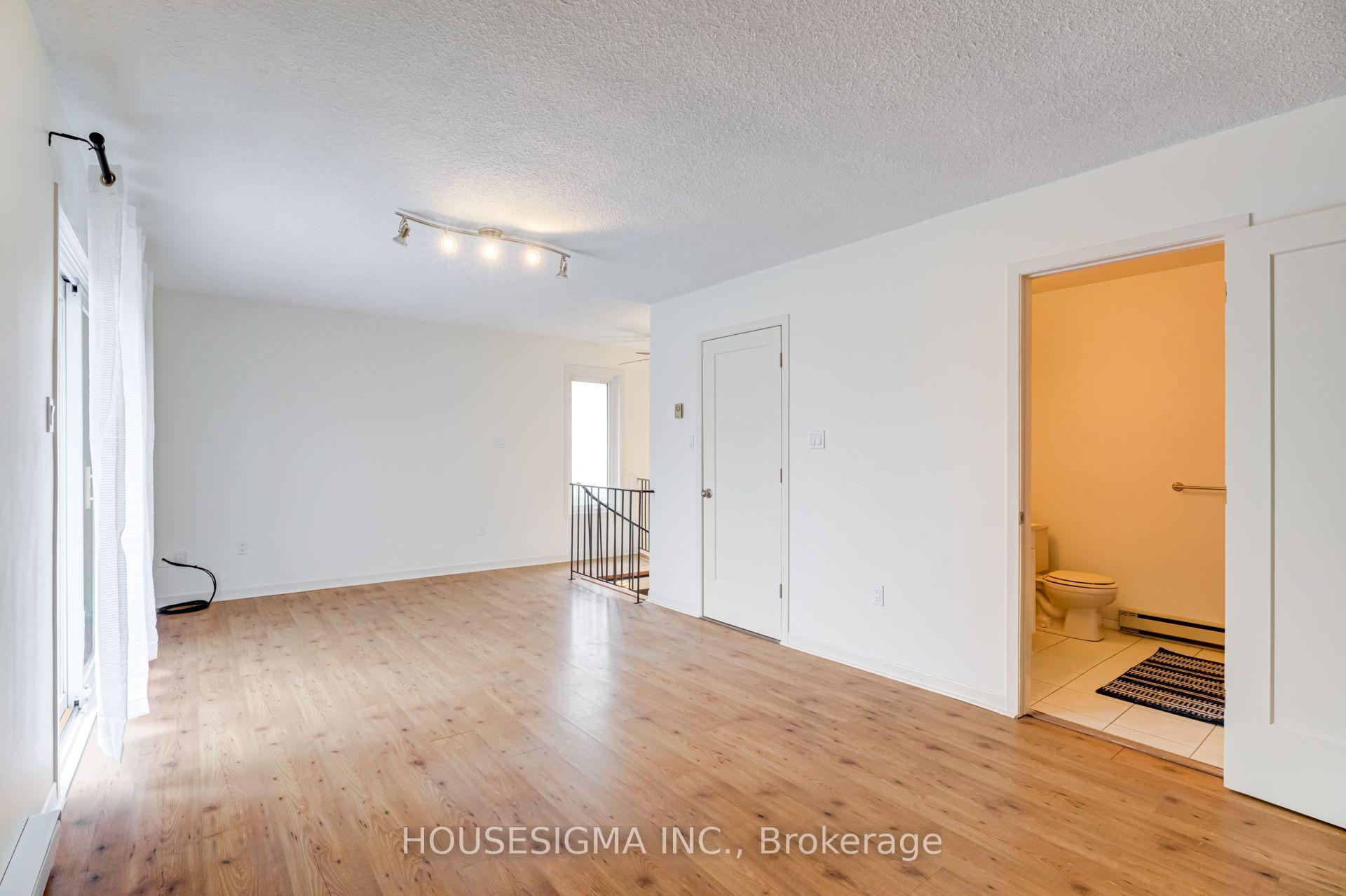Photo 10 of Unit Loft, 22 Drury Lane, Barrie, Codrington — HOMEH