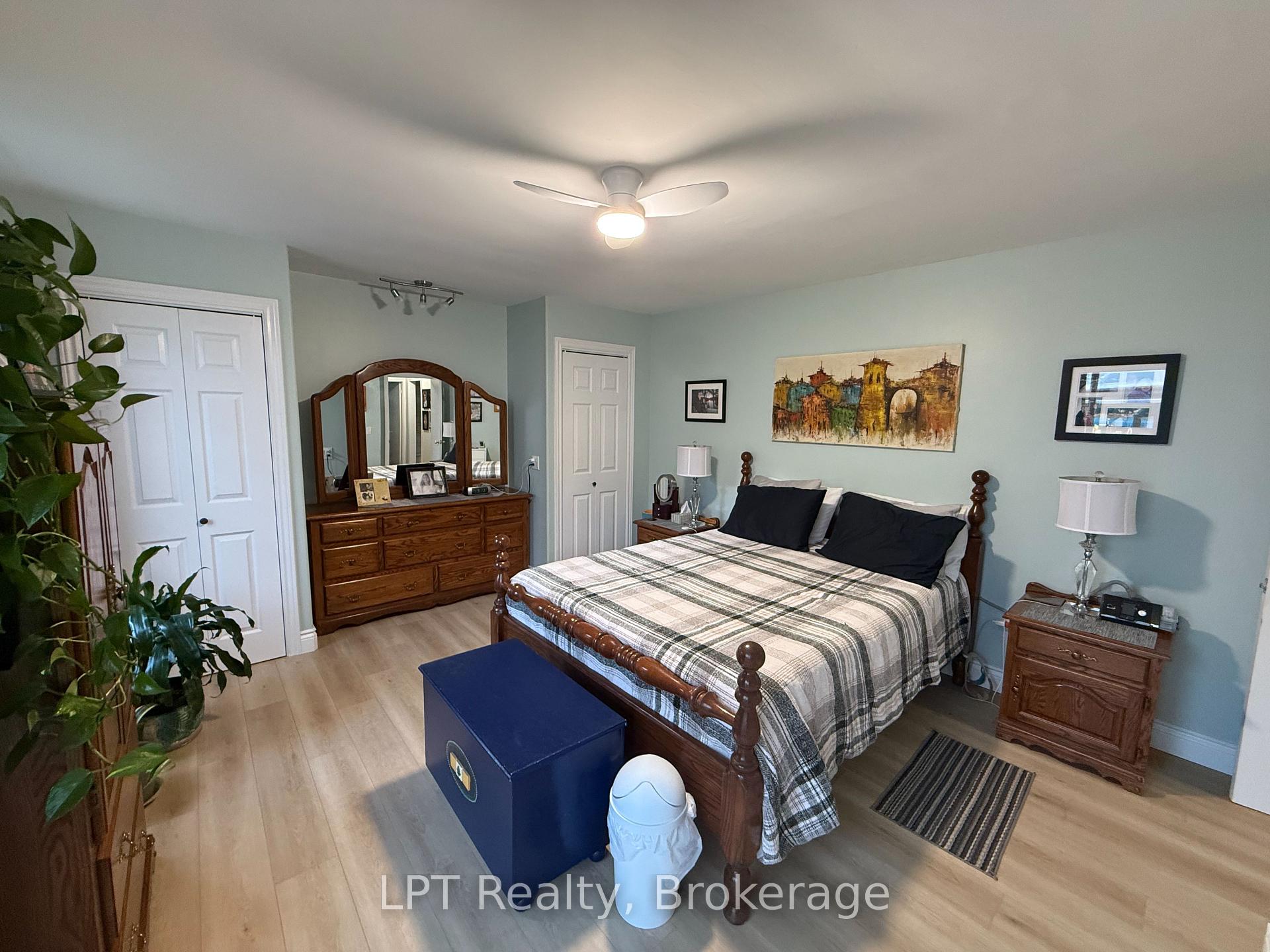 Photo 12 of 22 Third Street N, Prince Edward County, Hallowell Ward — HOMEH