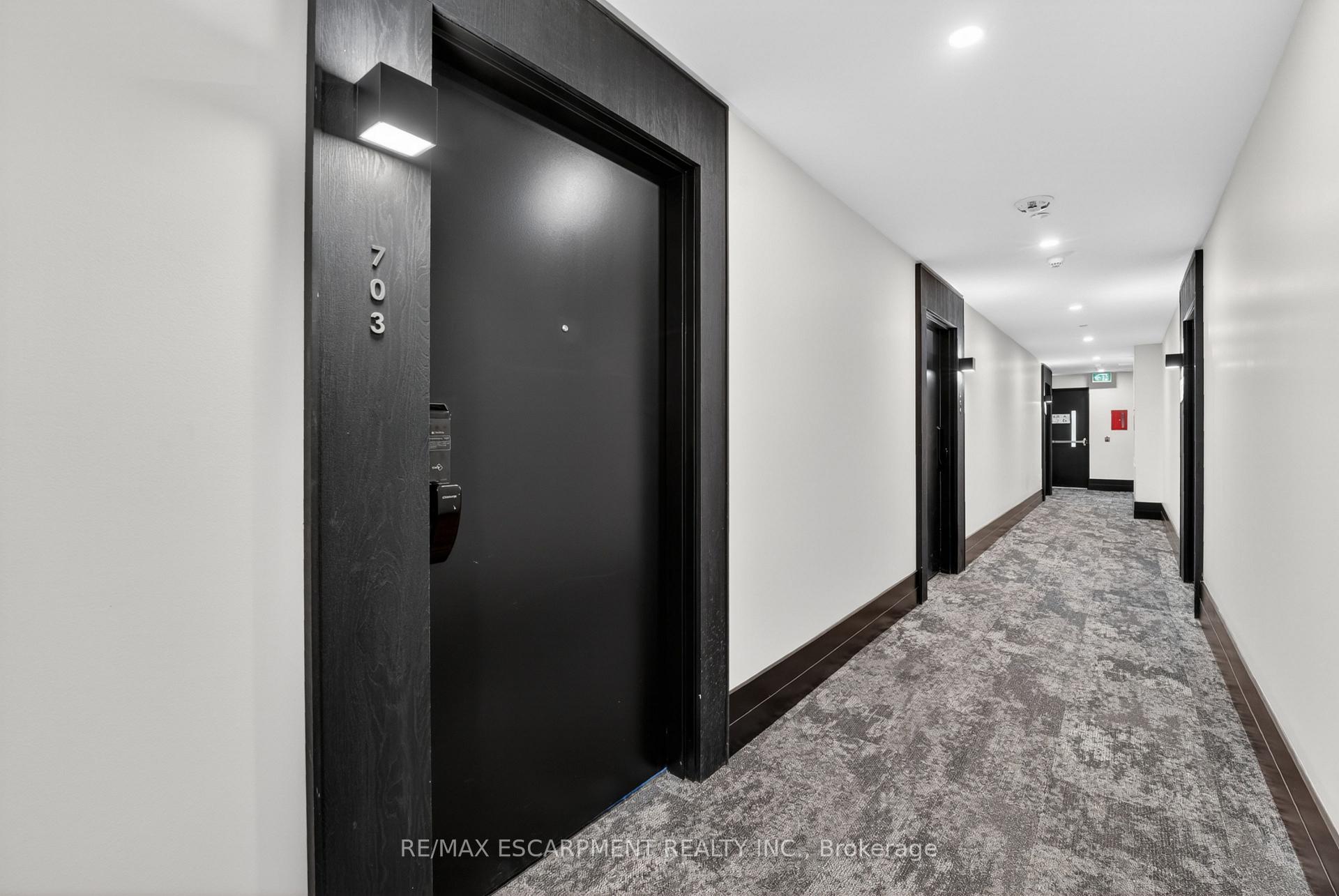 Photo 2 of Unit 703, 461 Green Road, Hamilton, Stoney Creek — HOMEH