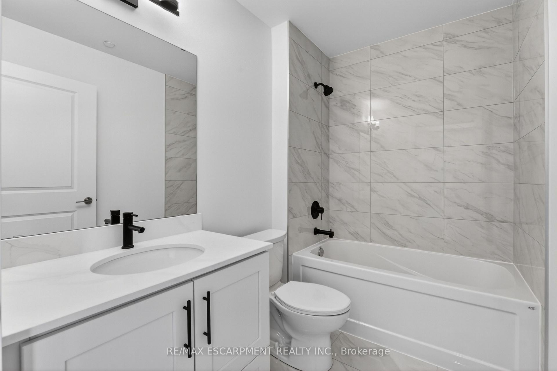 Photo 10 of Unit 703, 461 Green Road, Hamilton, Stoney Creek — HOMEH