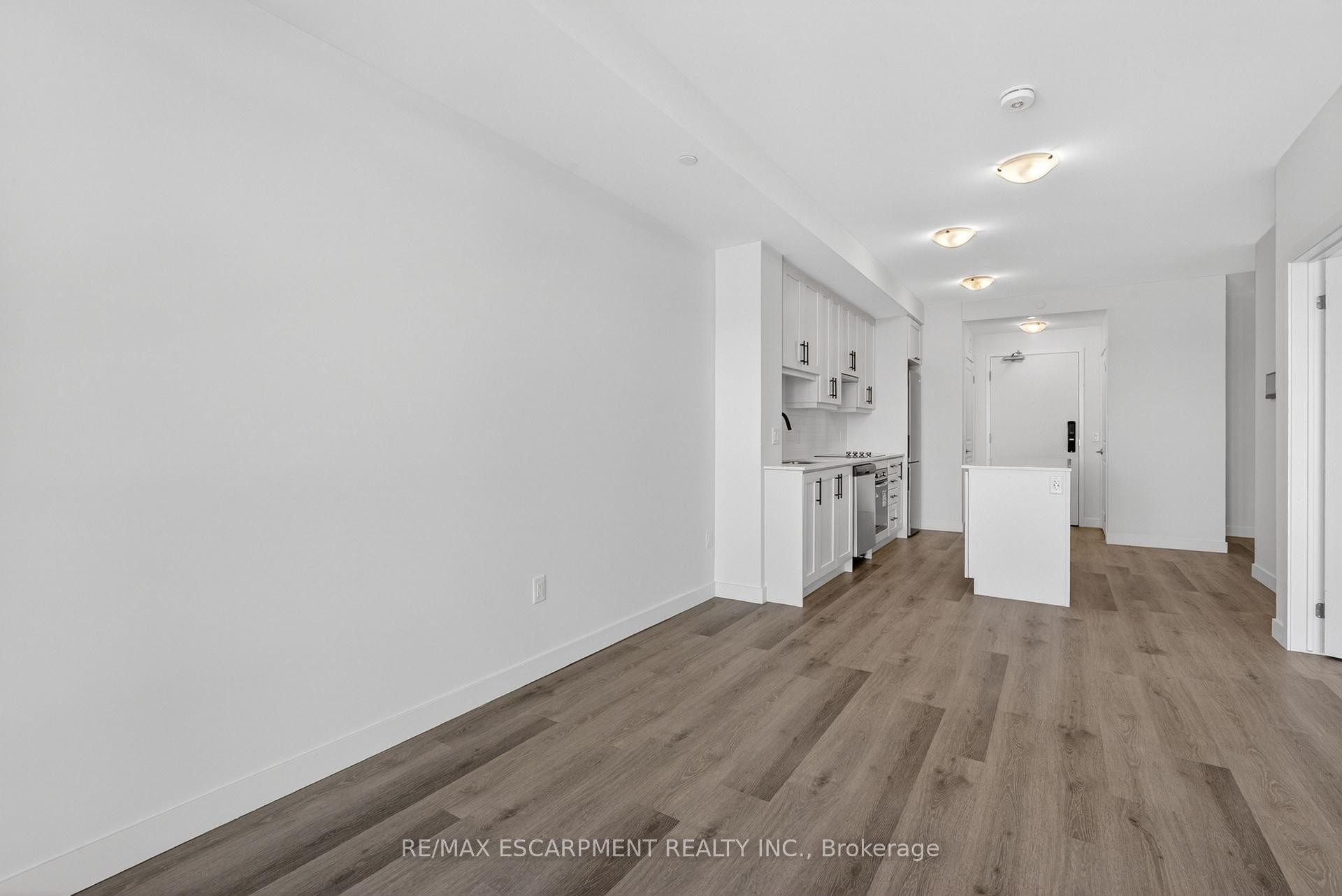 Photo 16 of Unit 703, 461 Green Road, Hamilton, Stoney Creek — HOMEH