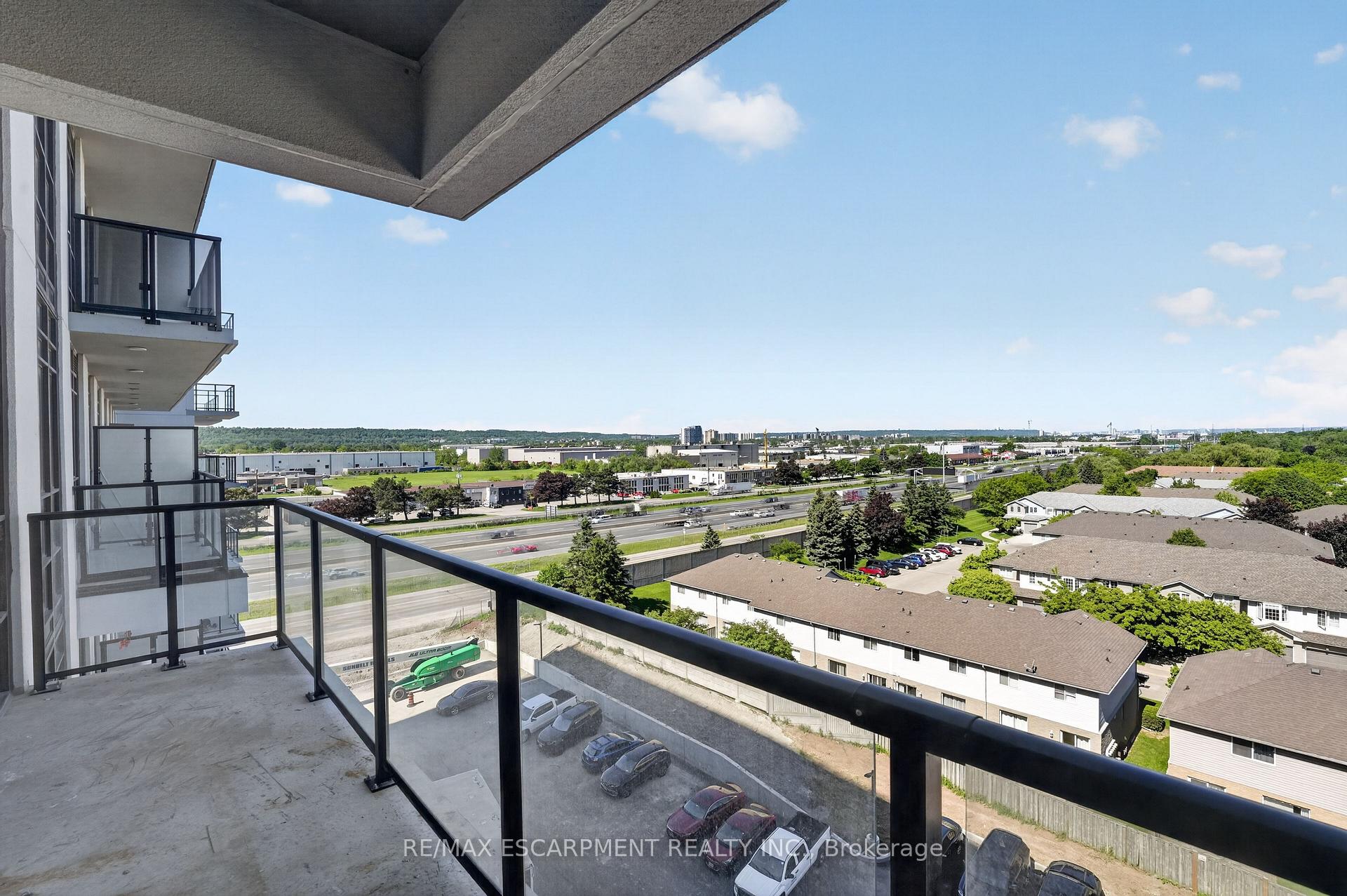 Photo 19 of Unit 703, 461 Green Road, Hamilton, Stoney Creek — HOMEH