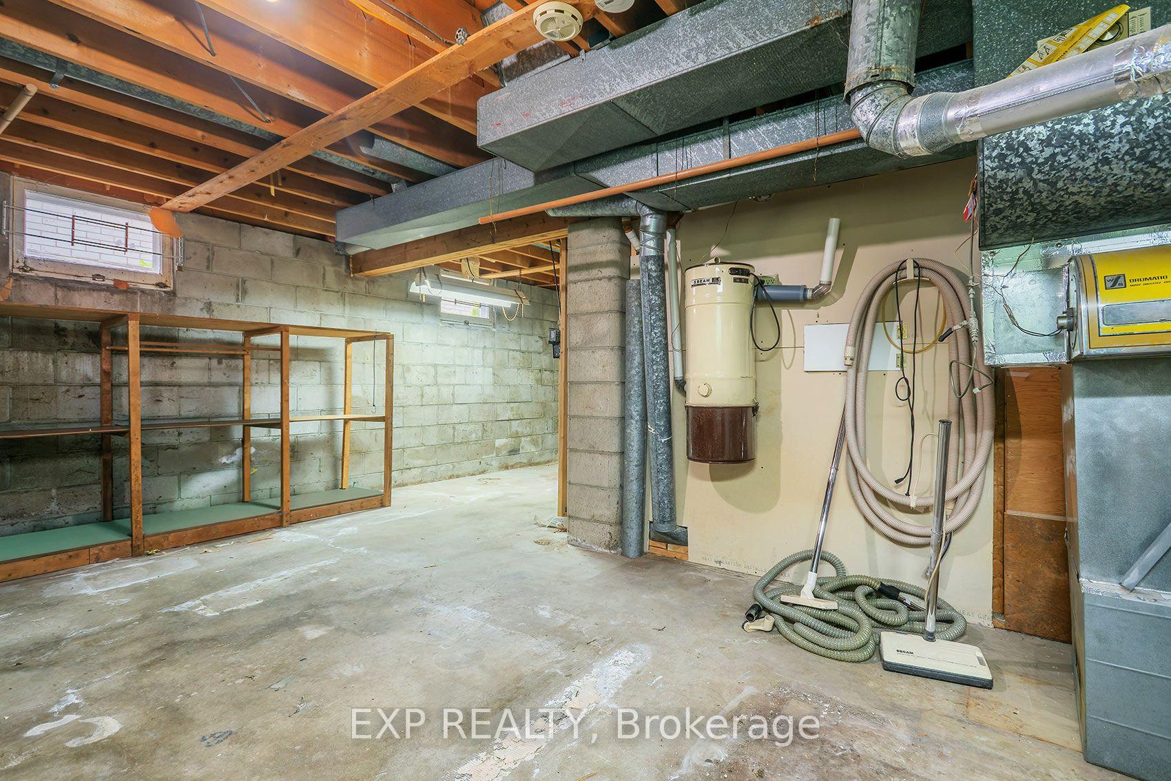 Photo 19 of 28 Alexander Avenue, Barrie, Codrington — HOMEH